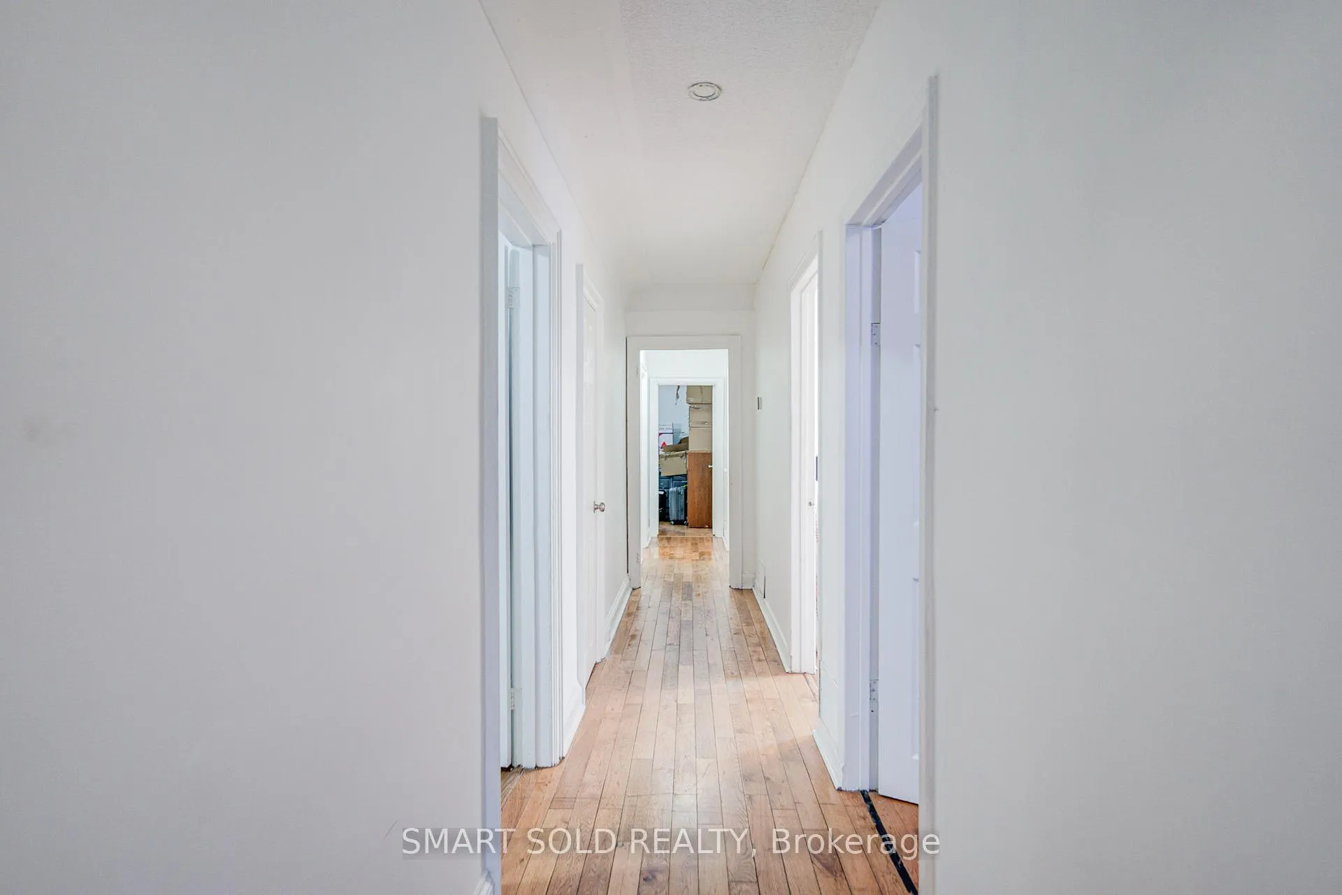 Photo 7 of 77 Fennell Avenue, Hamilton, Southam — HOMEH