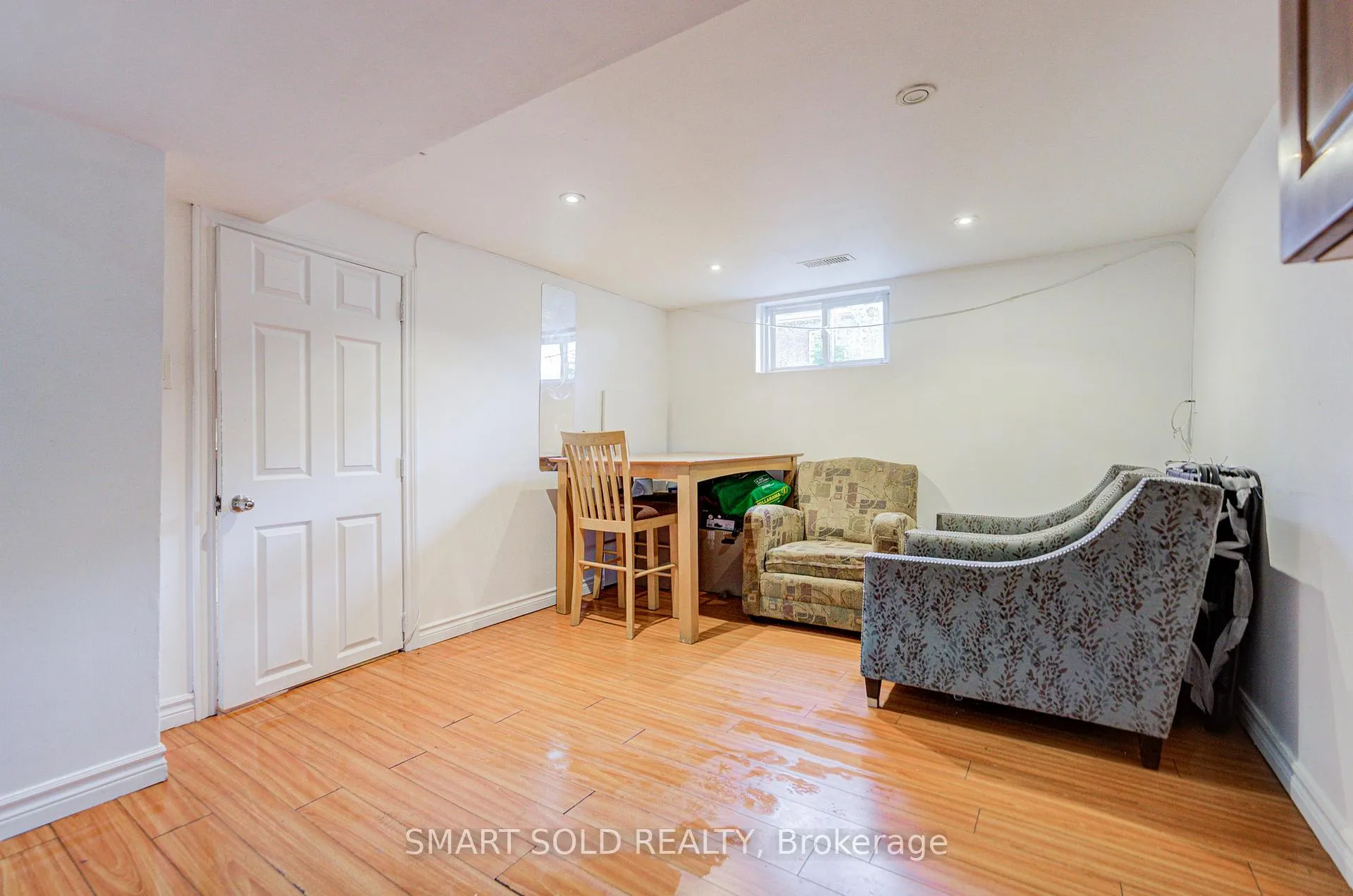 Photo 16 of 77 Fennell Avenue, Hamilton, Southam — HOMEH