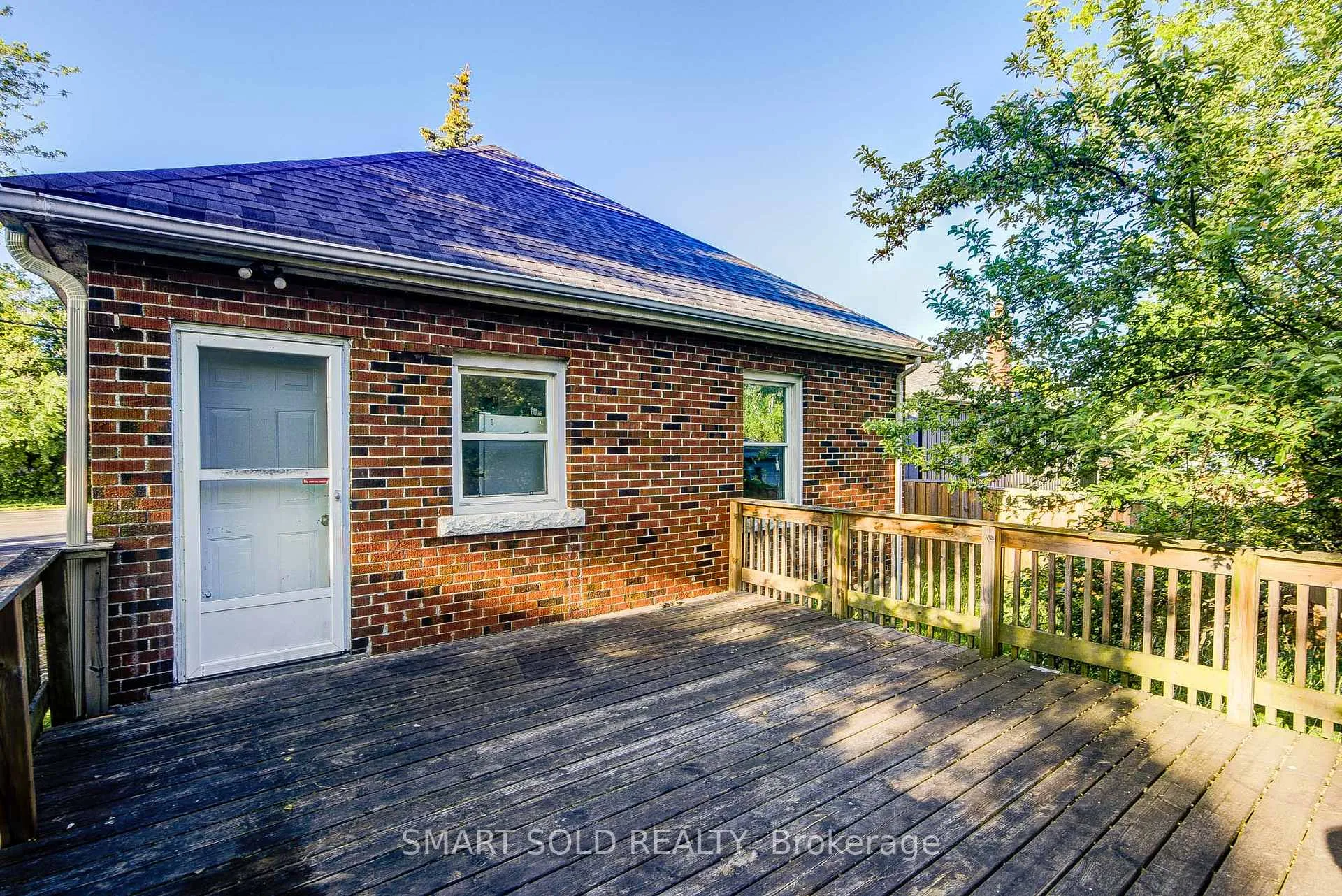 Photo 24 of 77 Fennell Avenue, Hamilton, Southam — HOMEH