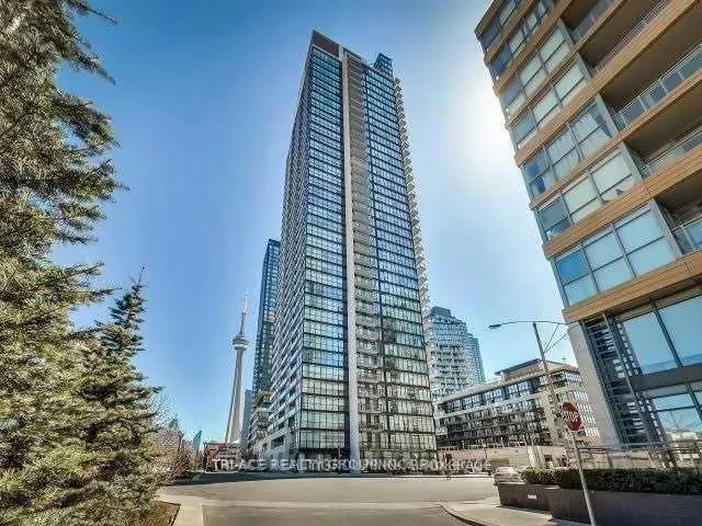 Front of Unit 808, 25 Capreol Court