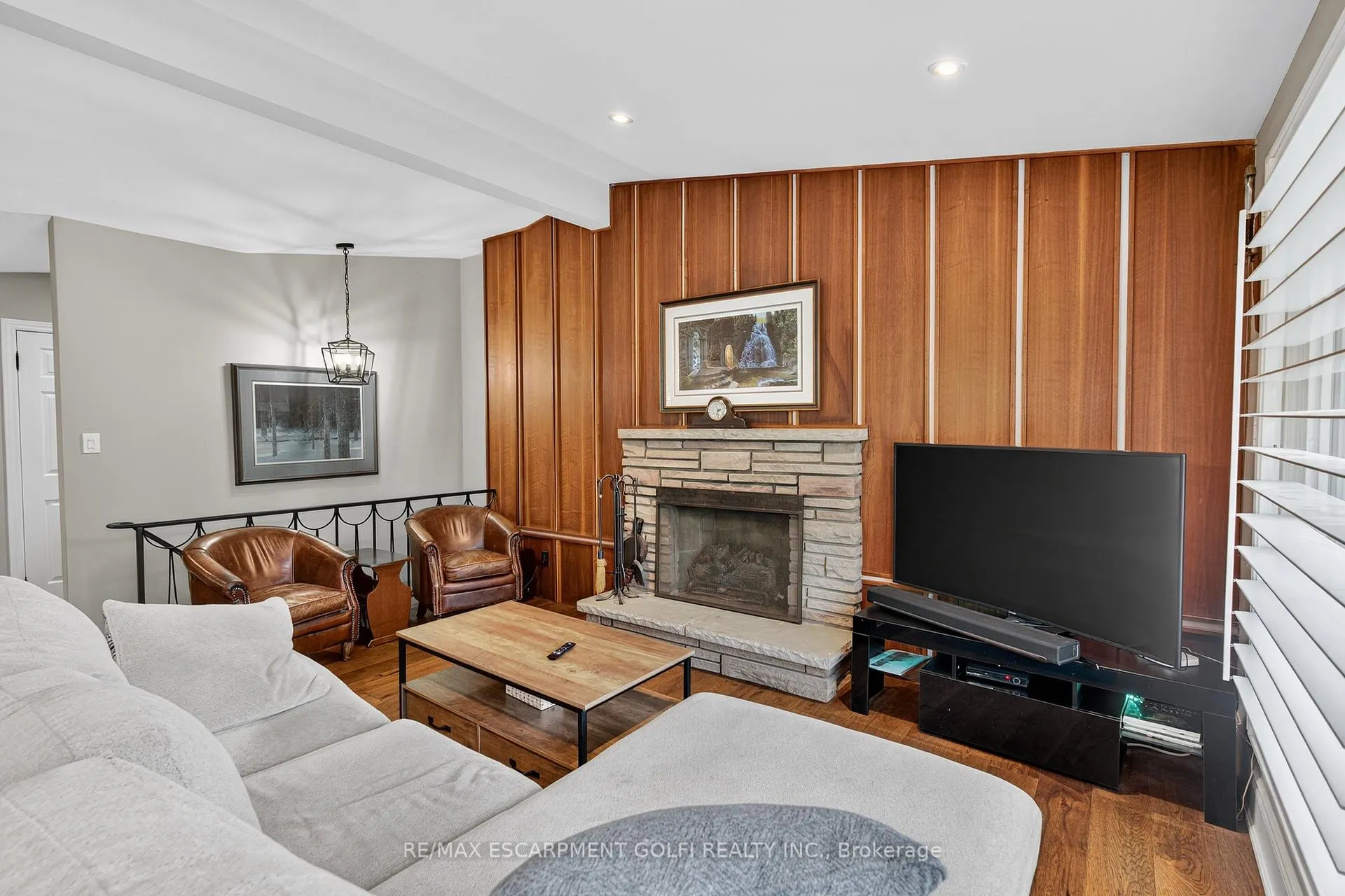 Photo 17 of 90 Mountain Avenue, Hamilton, Stoney Creek — HOMEH