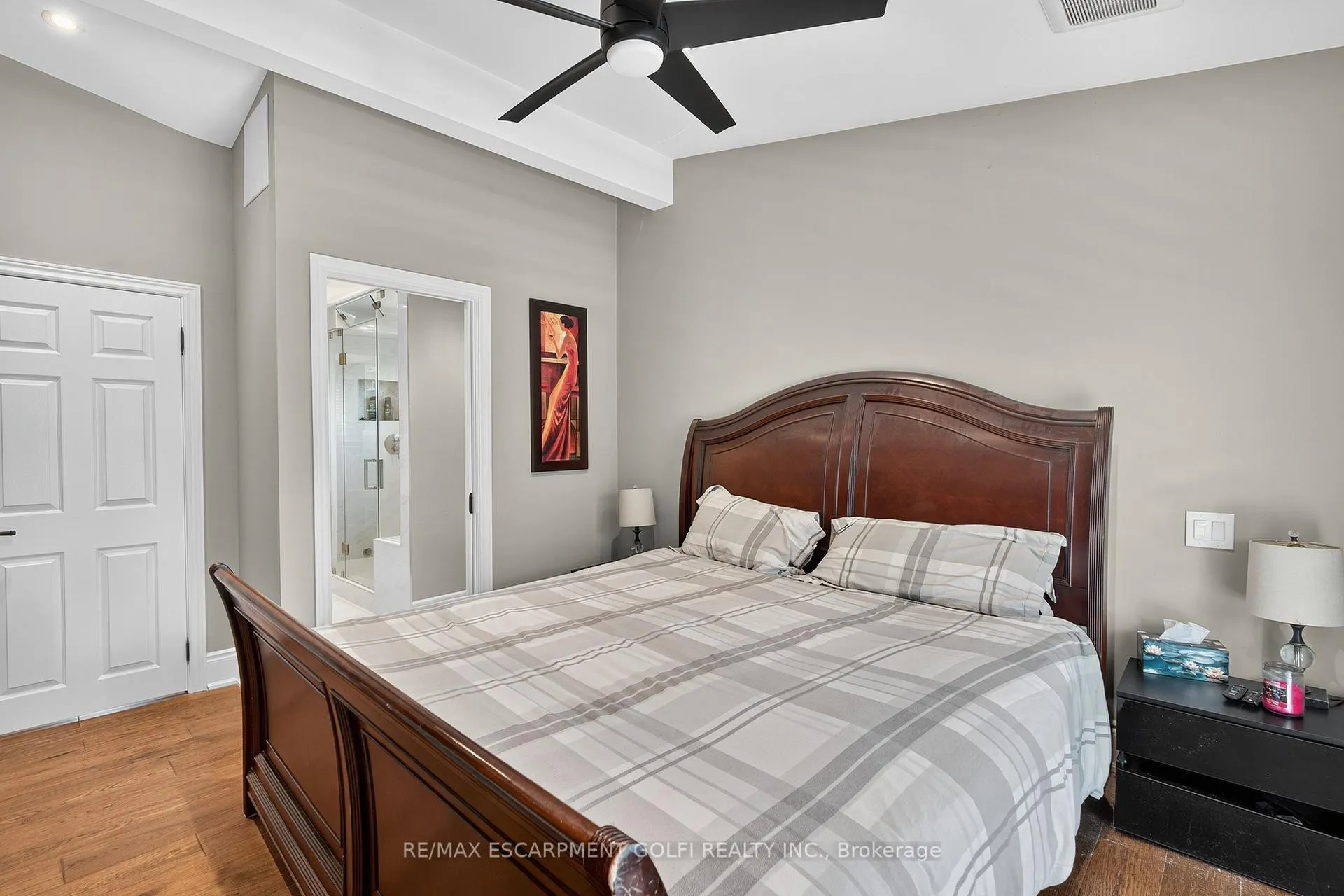 Photo 20 of 90 Mountain Avenue, Hamilton, Stoney Creek — HOMEH