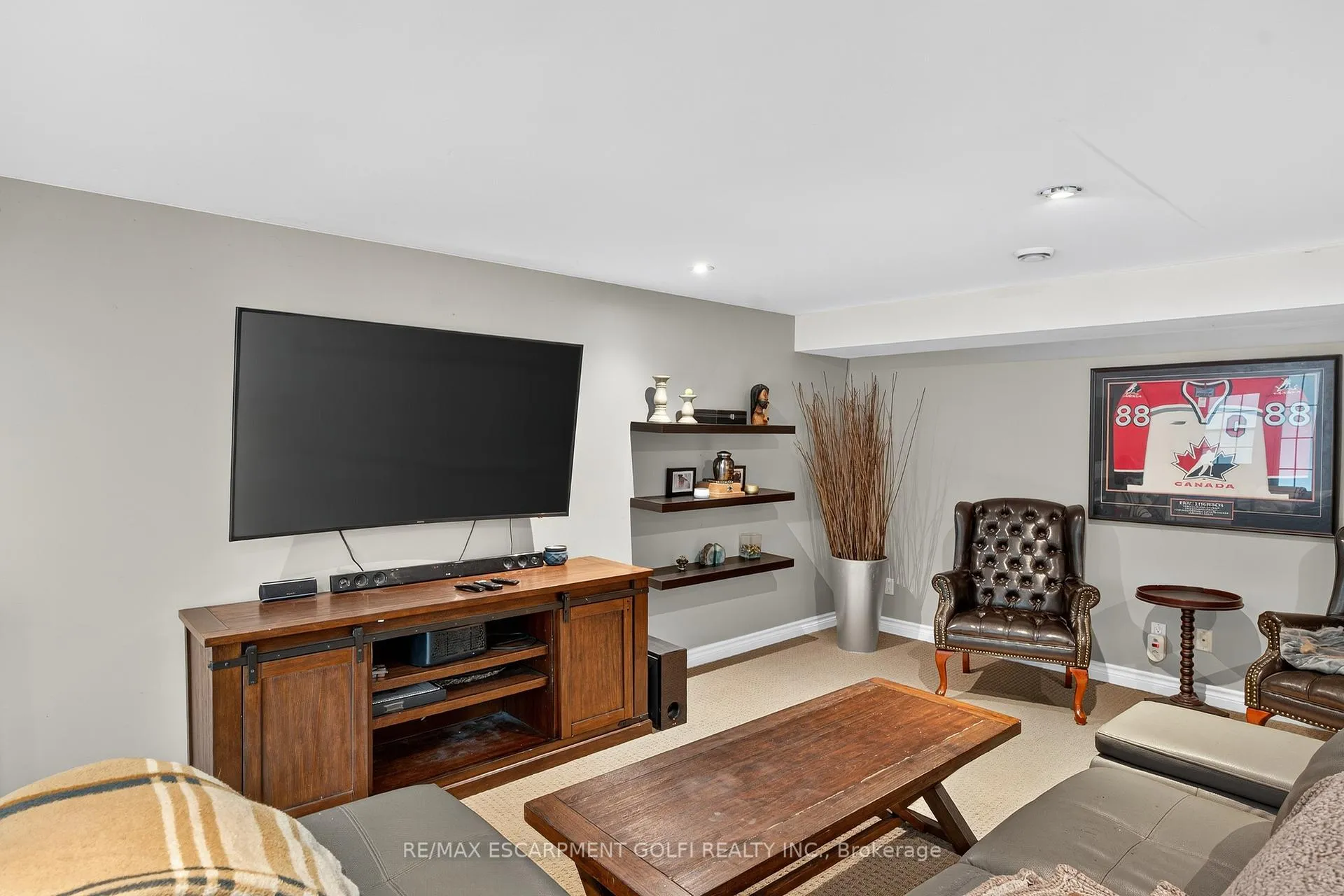 Photo 39 of 90 Mountain Avenue, Hamilton, Stoney Creek — HOMEH