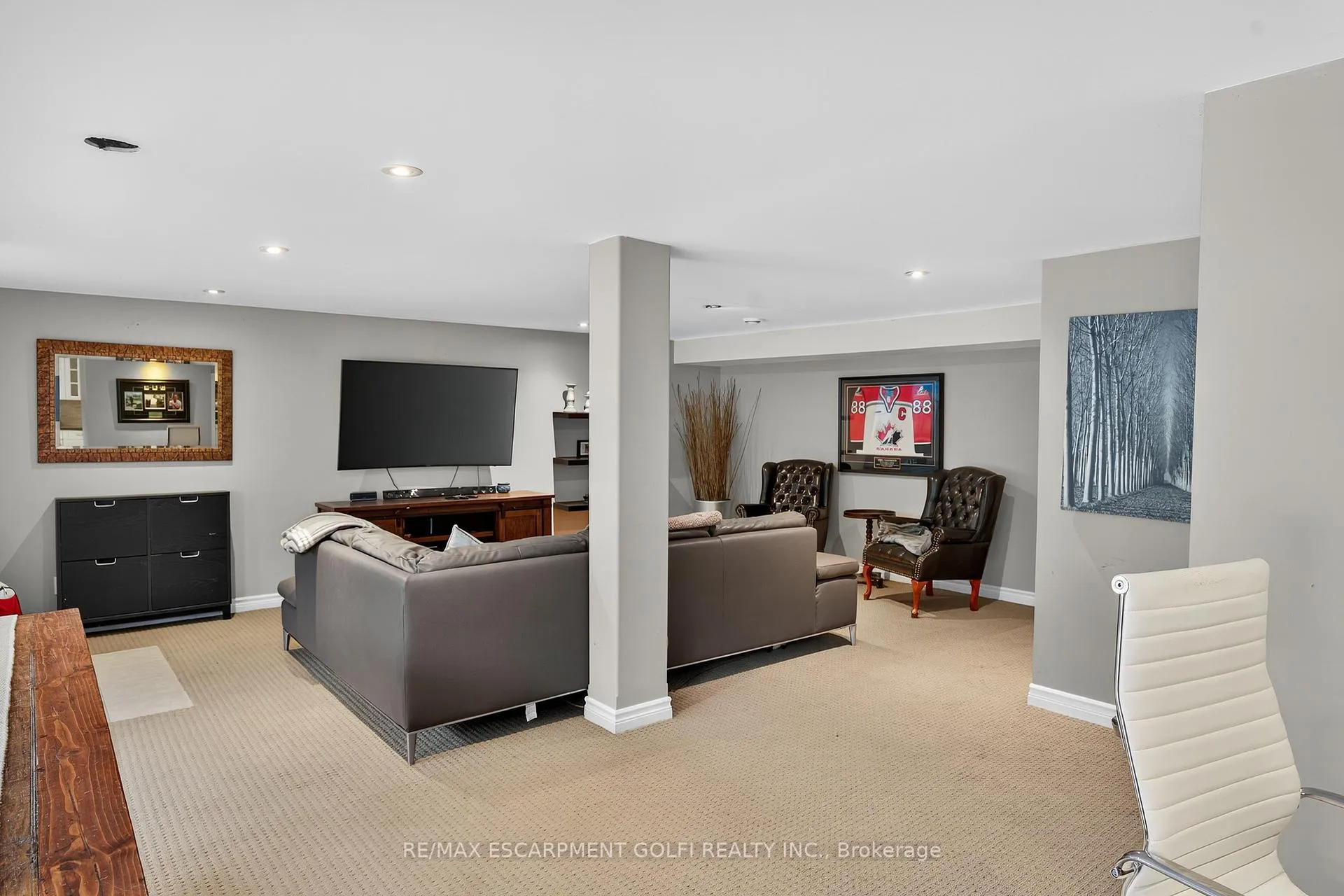 Photo 40 of 90 Mountain Avenue, Hamilton, Stoney Creek — HOMEH