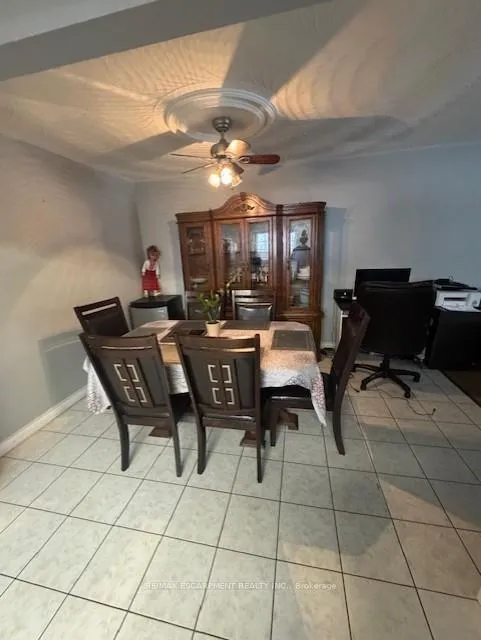 Photo 14 of 92 Blenheim Drive, Hamilton, Stoney Creek — HOMEH