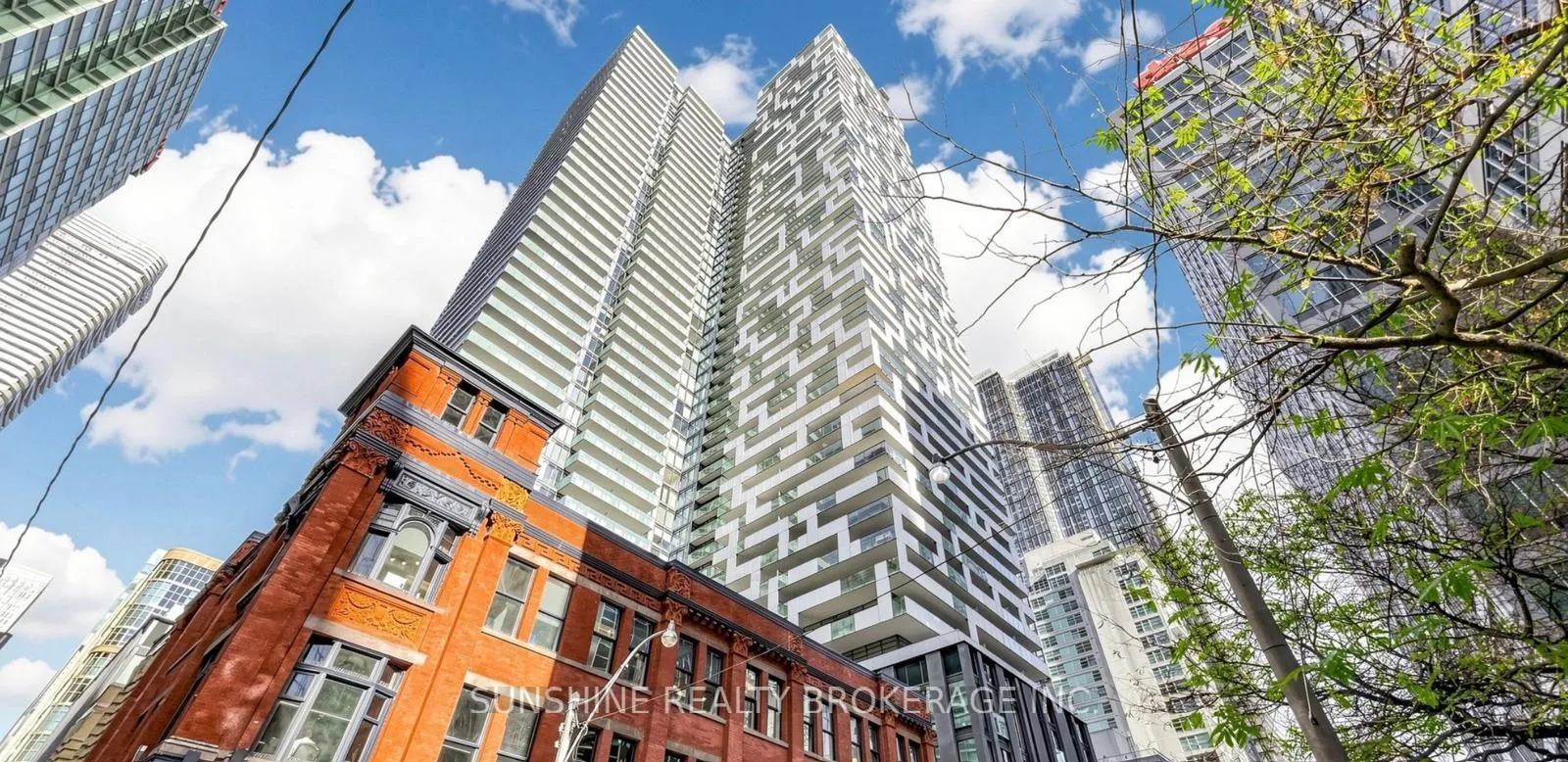 Front of Unit 422, 25 Richmond Street E