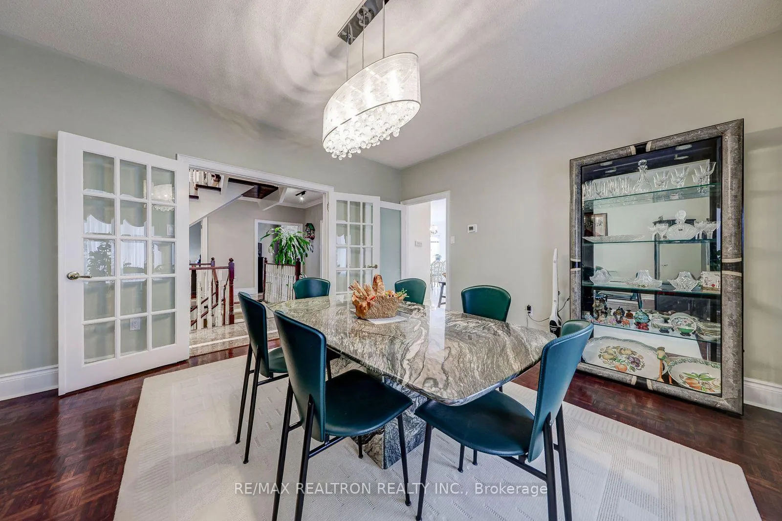Photo 24 of 6 White Oak Crescent, Richmond Hill, Langstaff — HOMEH