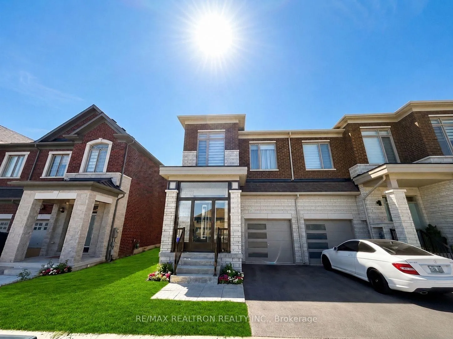 Photo 1 of 119 Schmeltzer Crescent, Richmond Hill, Rural Richmond Hill — HOMEH