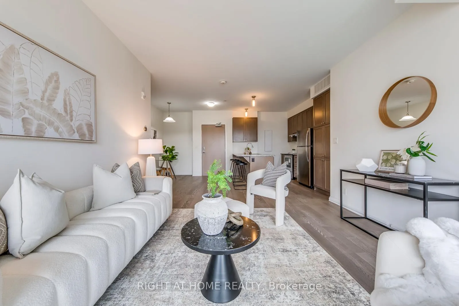 Photo 19 of Unit 215, 3028 Creekshore Common, Oakville, Falgarwood — HOMEH