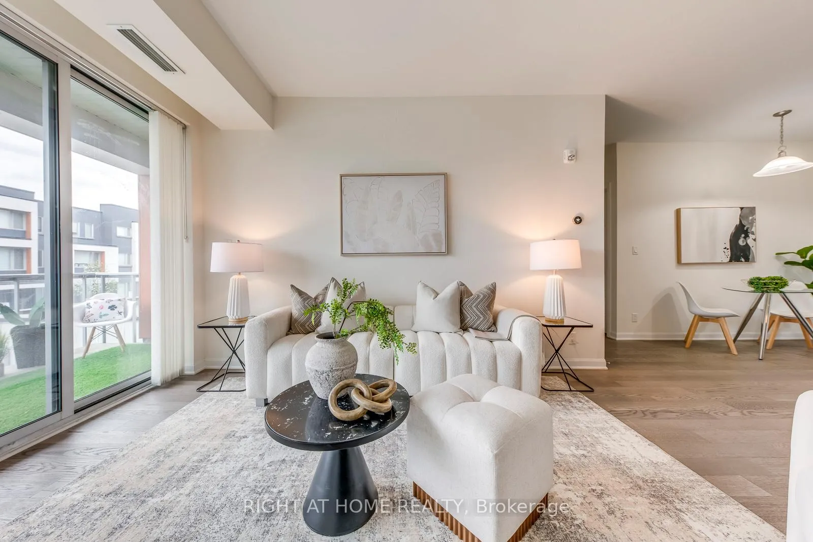 Photo 21 of Unit 215, 3028 Creekshore Common, Oakville, Falgarwood — HOMEH