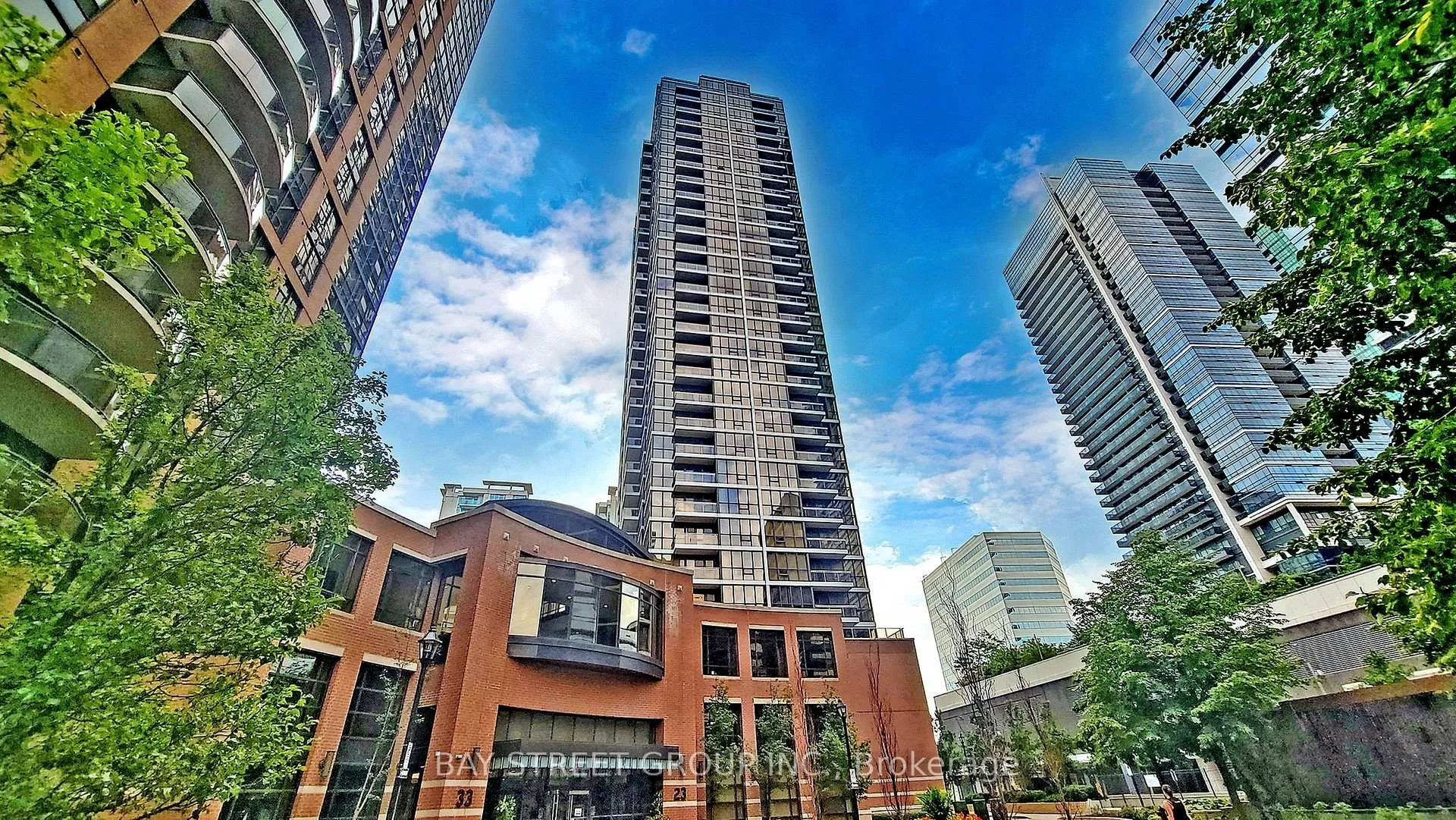 Photo 2 of Unit 1104, 23 Sheppard Avenue E, North York, Willowdale East — HOMEH
