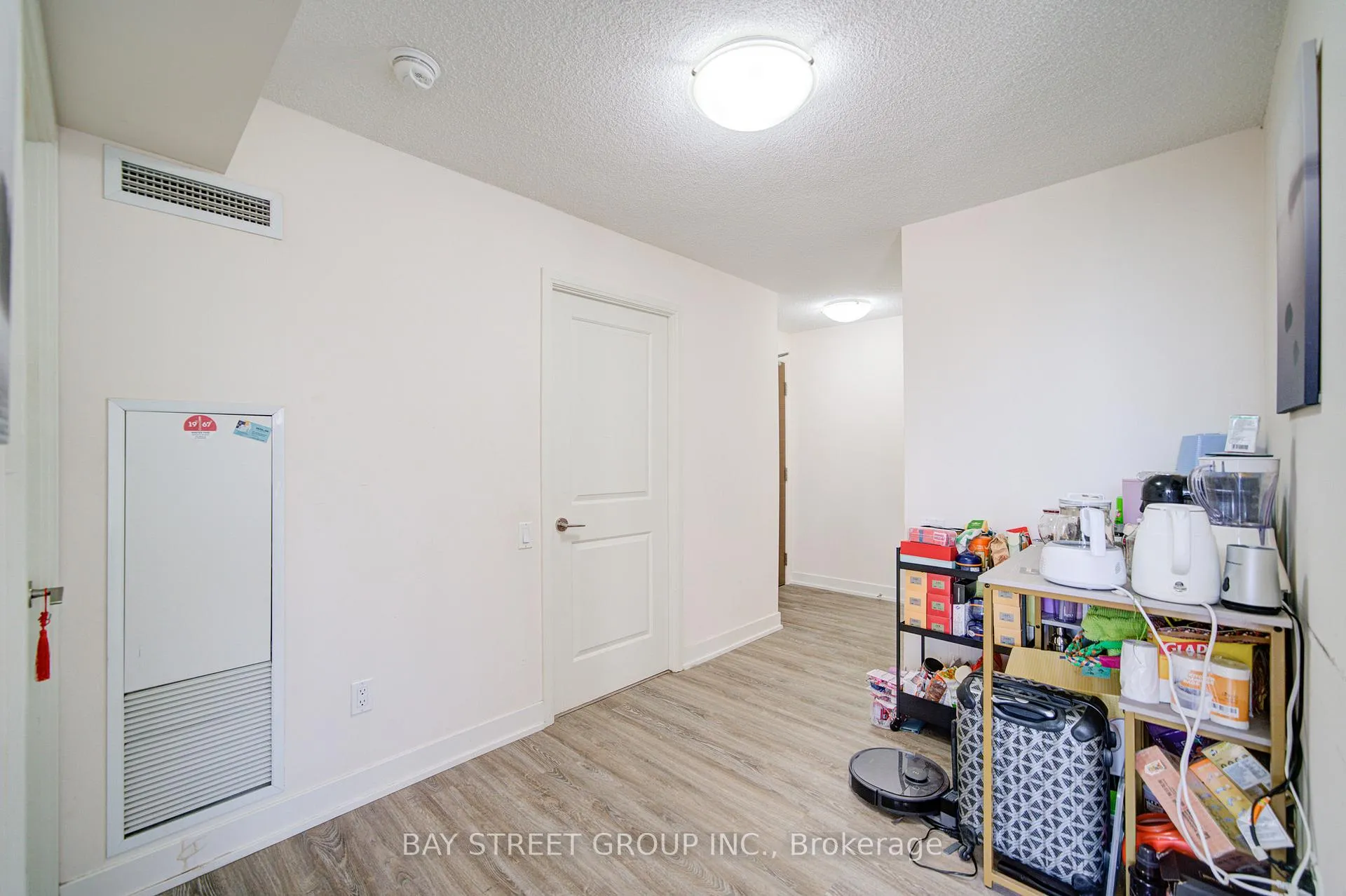 Photo 11 of Unit 1104, 23 Sheppard Avenue E, North York, Willowdale East — HOMEH
