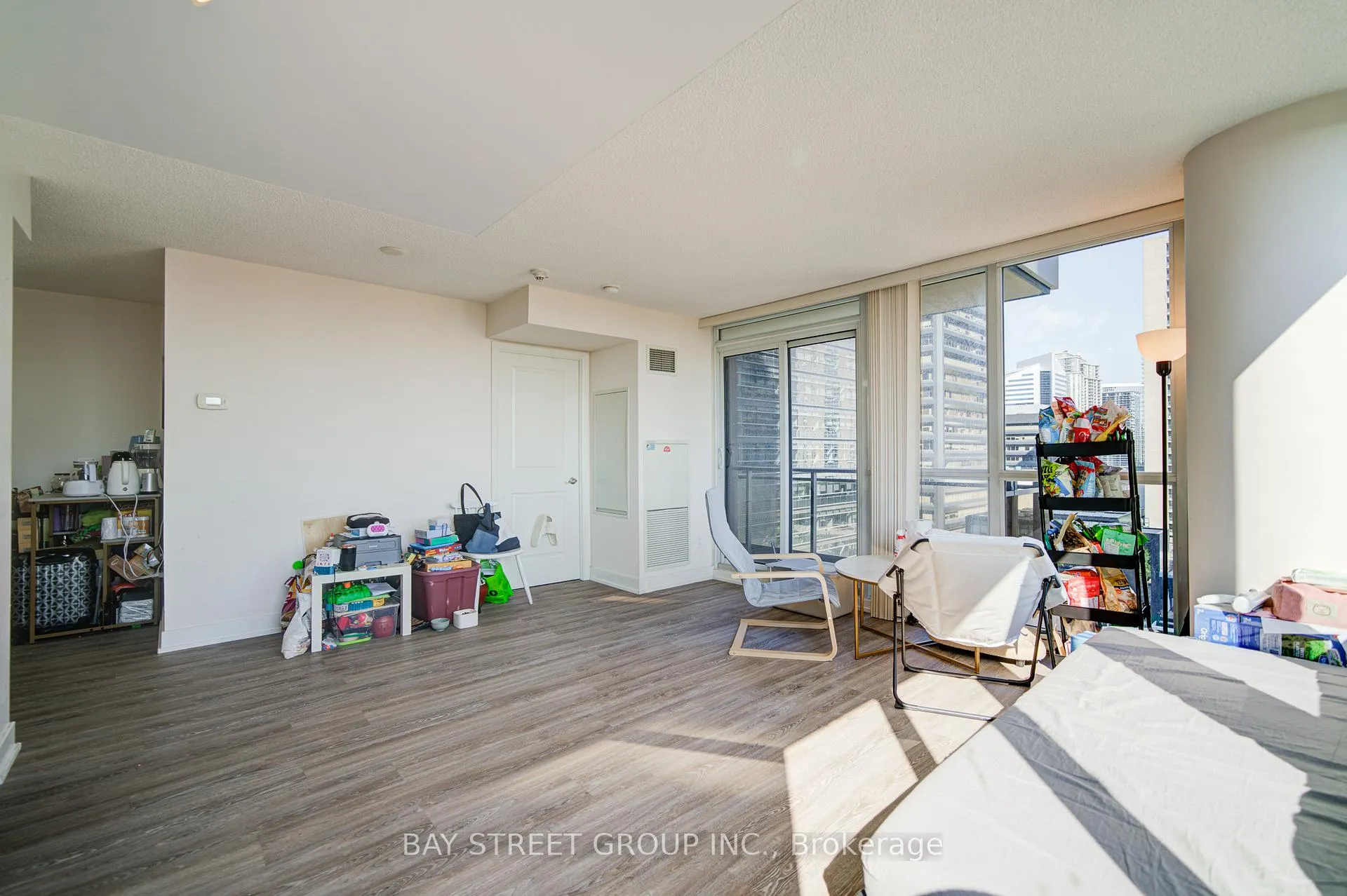 Photo 16 of Unit 1104, 23 Sheppard Avenue E, North York, Willowdale East — HOMEH