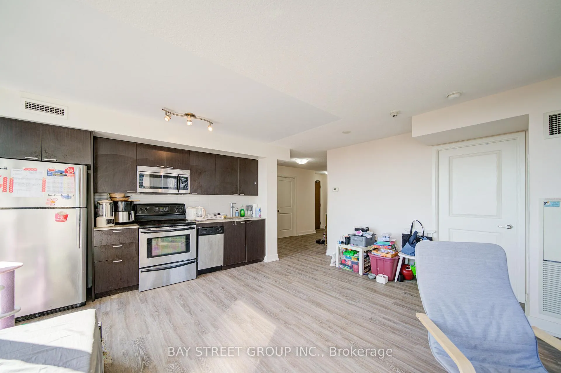 Photo 20 of Unit 1104, 23 Sheppard Avenue E, North York, Willowdale East — HOMEH