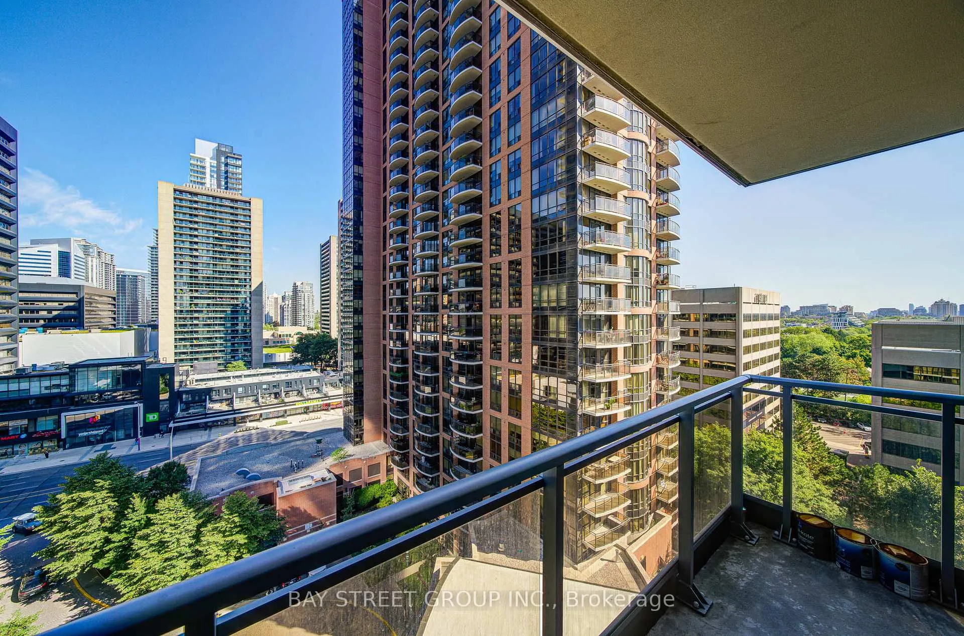 Photo 31 of Unit 1104, 23 Sheppard Avenue E, North York, Willowdale East — HOMEH