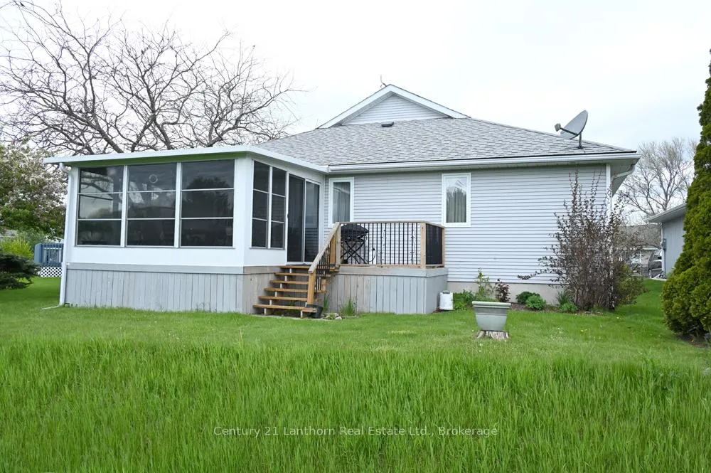 Photo 8 of 18 Cretney Drive S, Prince Edward County, Wellington Ward — HOMEH