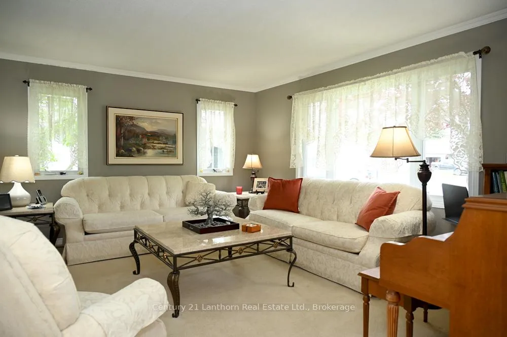 Photo 10 of 18 Cretney Drive S, Prince Edward County, Wellington Ward — HOMEH
