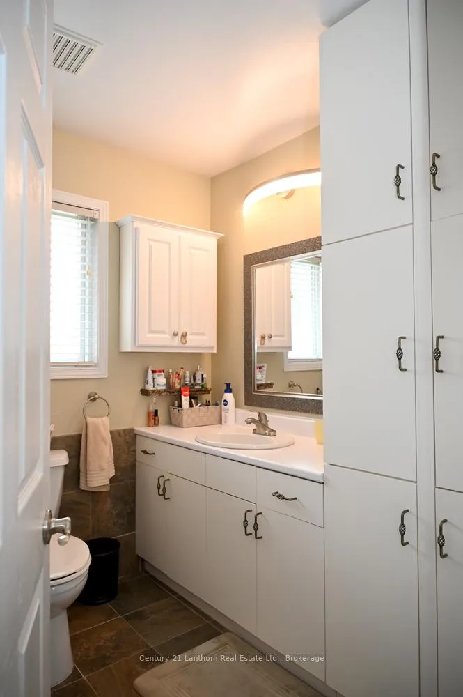 Photo 21 of 18 Cretney Drive S, Prince Edward County, Wellington Ward — HOMEH