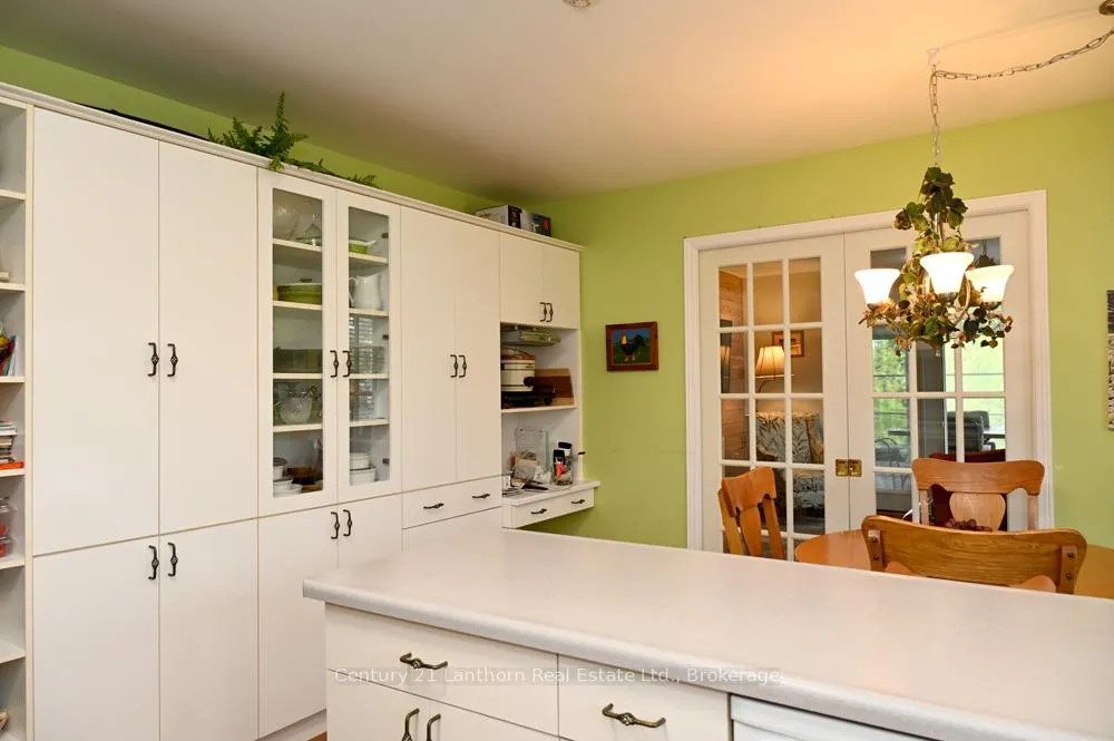 Photo 26 of 18 Cretney Drive S, Prince Edward County, Wellington Ward — HOMEH