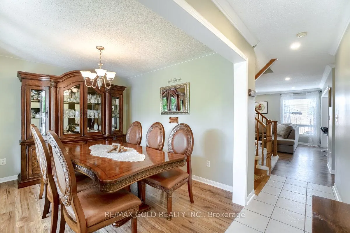 Photo 9 of 1666 Clark Boulevard, Milton, Beaty — HOMEH