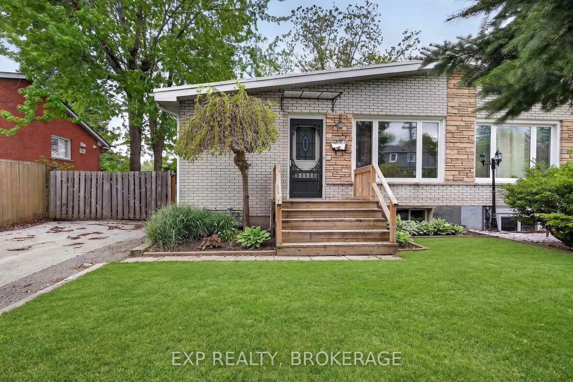 Photo 1 of 340 Palace Road, Kingston, Central City East — HOMEH
