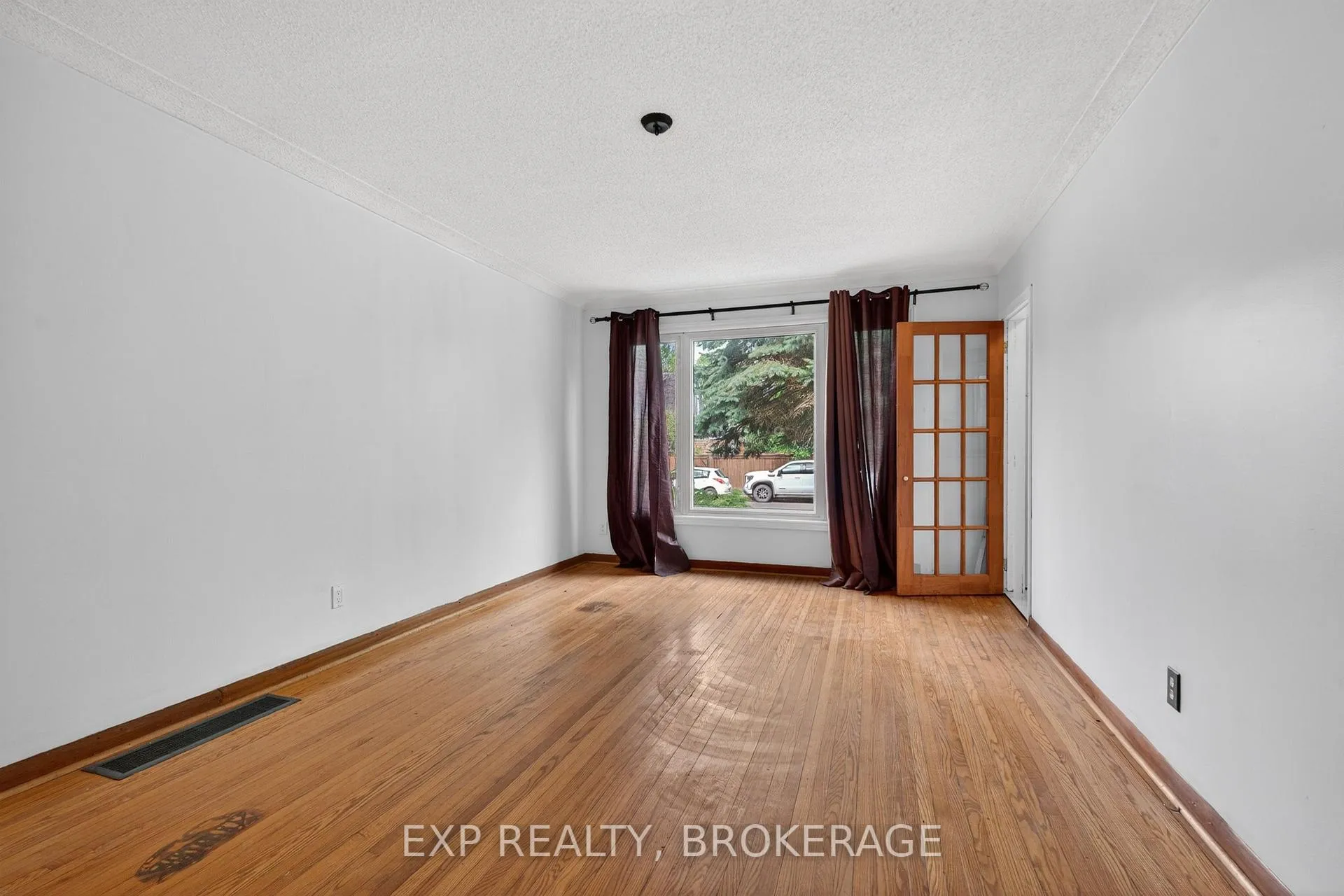 Photo 3 of 340 Palace Road, Kingston, Central City East — HOMEH