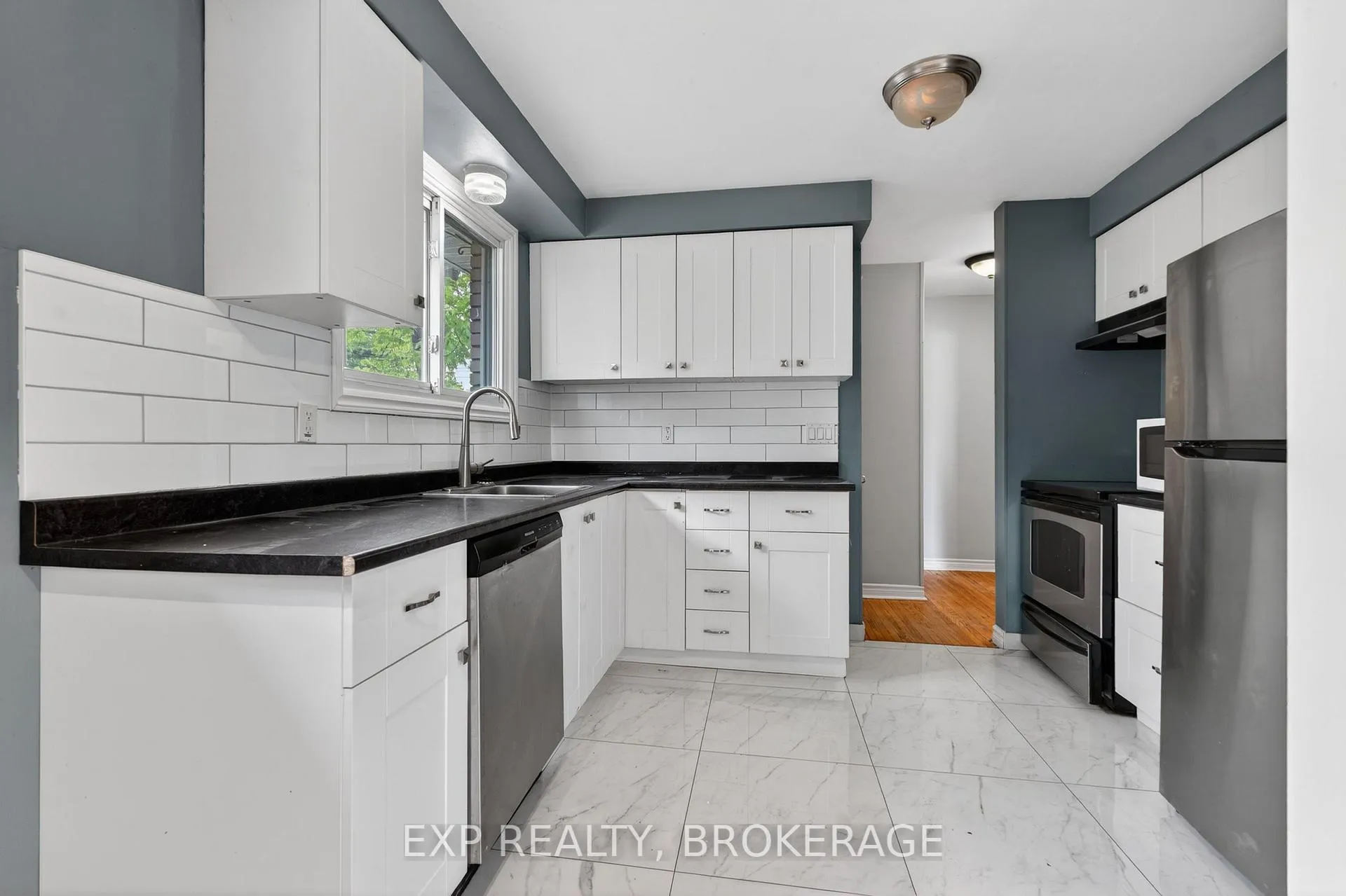 Photo 7 of 340 Palace Road, Kingston, Central City East — HOMEH