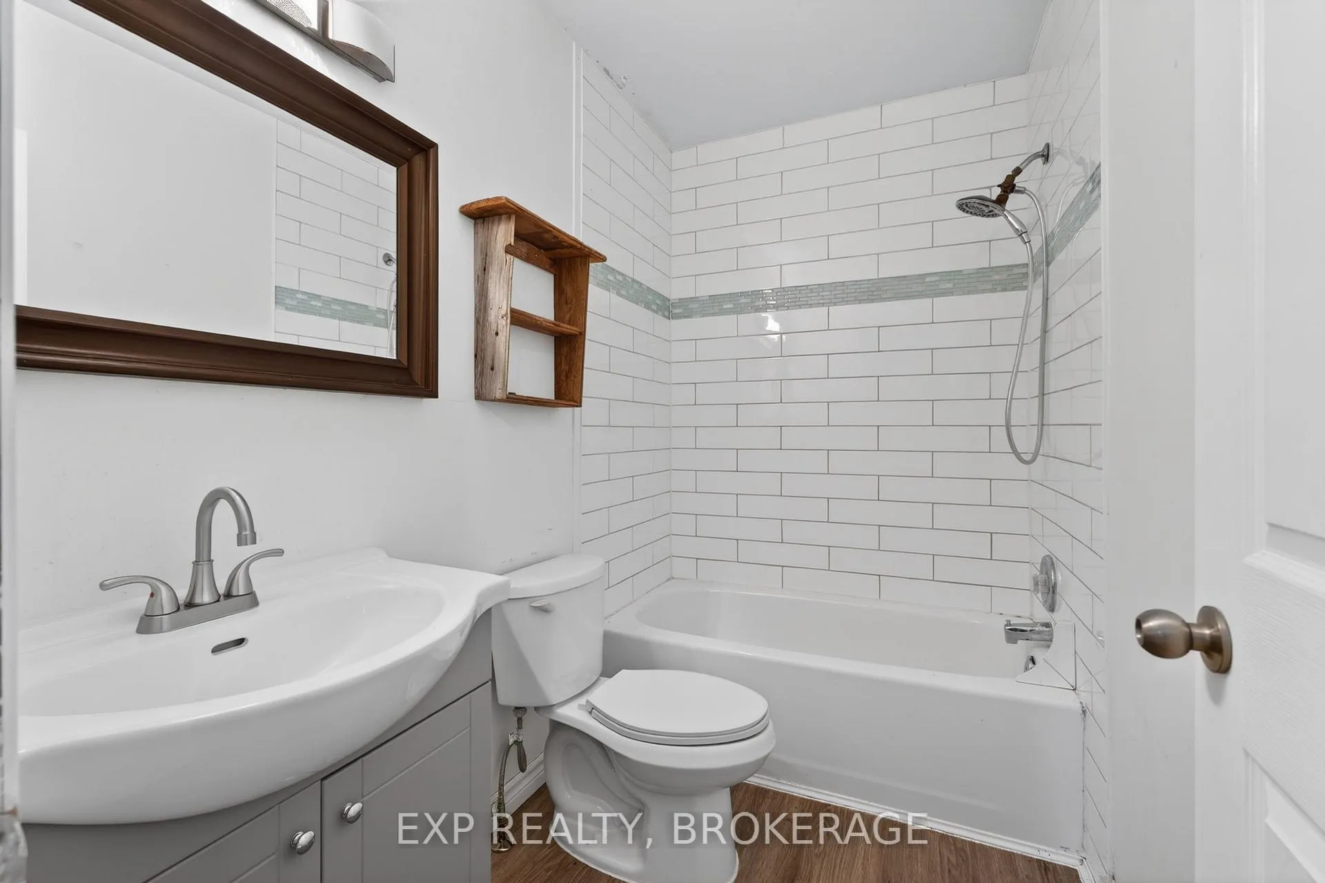 Photo 11 of 340 Palace Road, Kingston, Central City East — HOMEH