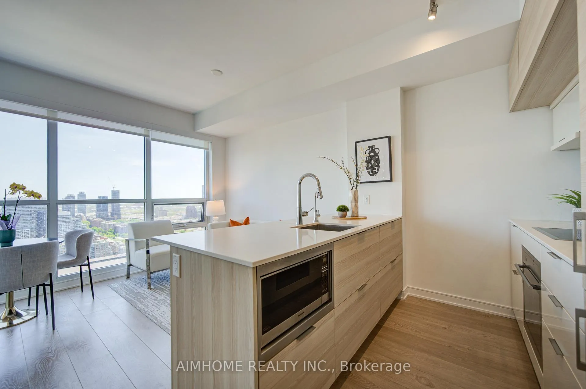 Photo 10 of Unit 3005, 88 Scott Street, Toronto, Church-Yonge Corridor — HOMEH