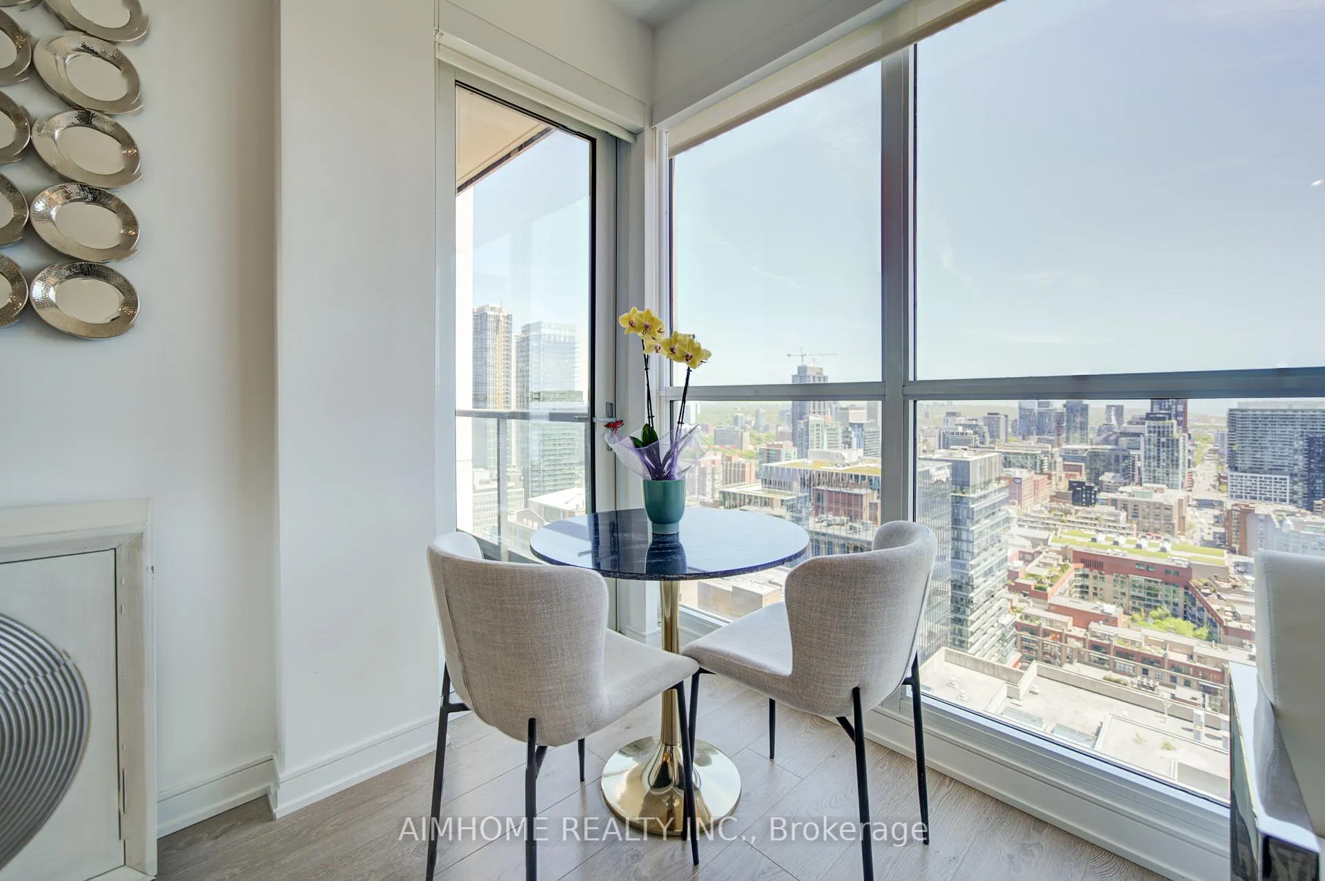 Photo 14 of Unit 3005, 88 Scott Street, Toronto, Church-Yonge Corridor — HOMEH