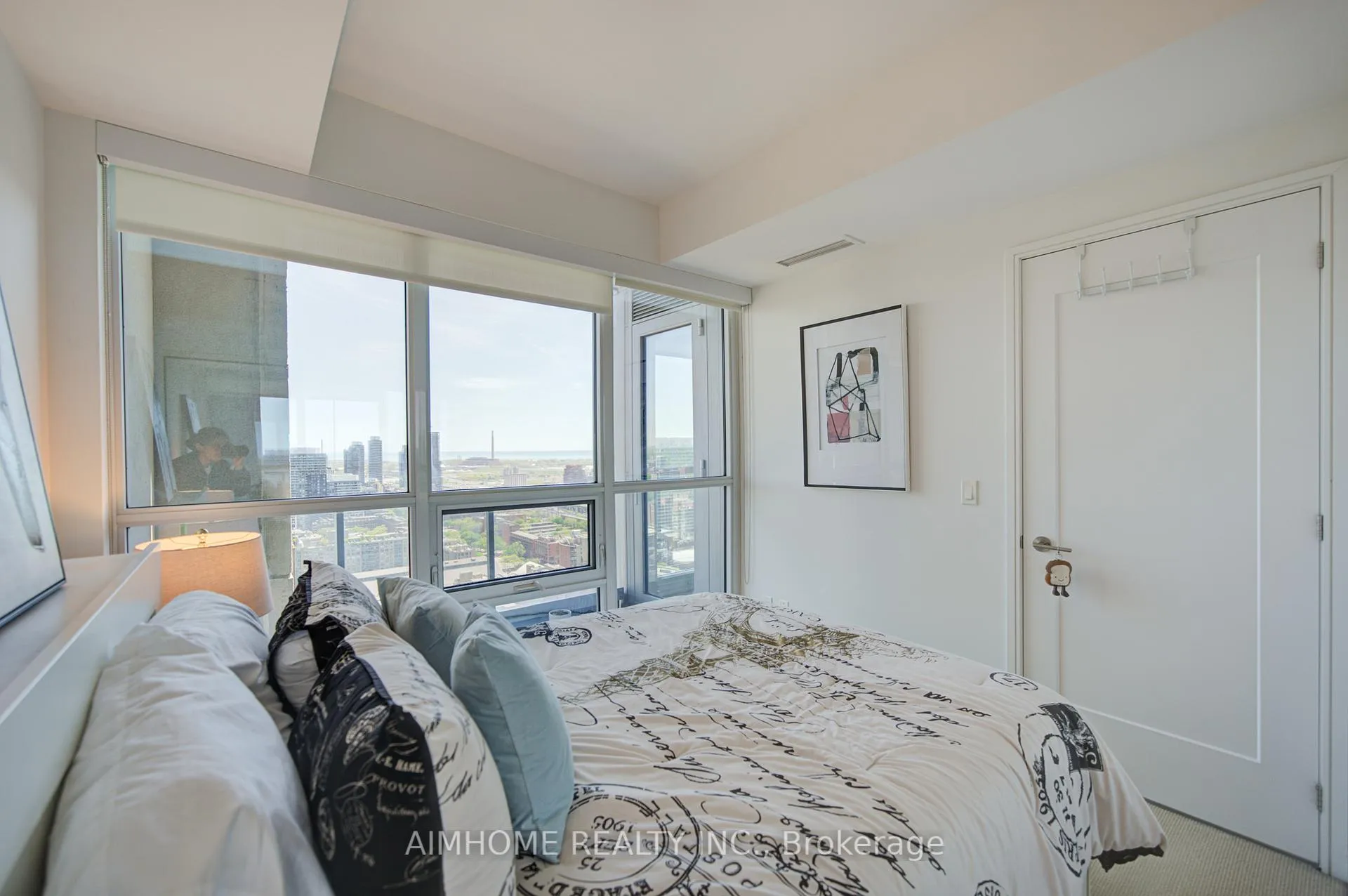Photo 16 of Unit 3005, 88 Scott Street, Toronto, Church-Yonge Corridor — HOMEH