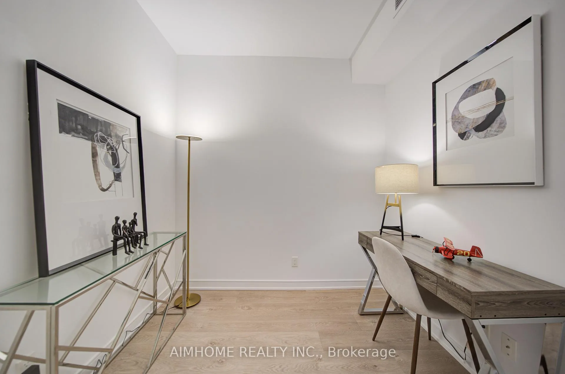 Photo 19 of Unit 3005, 88 Scott Street, Toronto, Church-Yonge Corridor — HOMEH