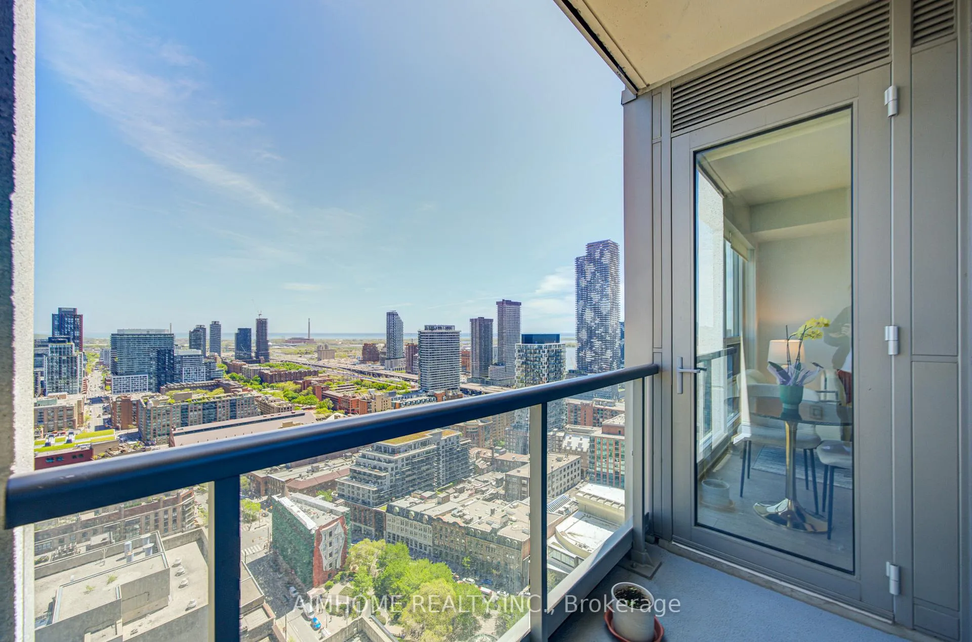Photo 24 of Unit 3005, 88 Scott Street, Toronto, Church-Yonge Corridor — HOMEH