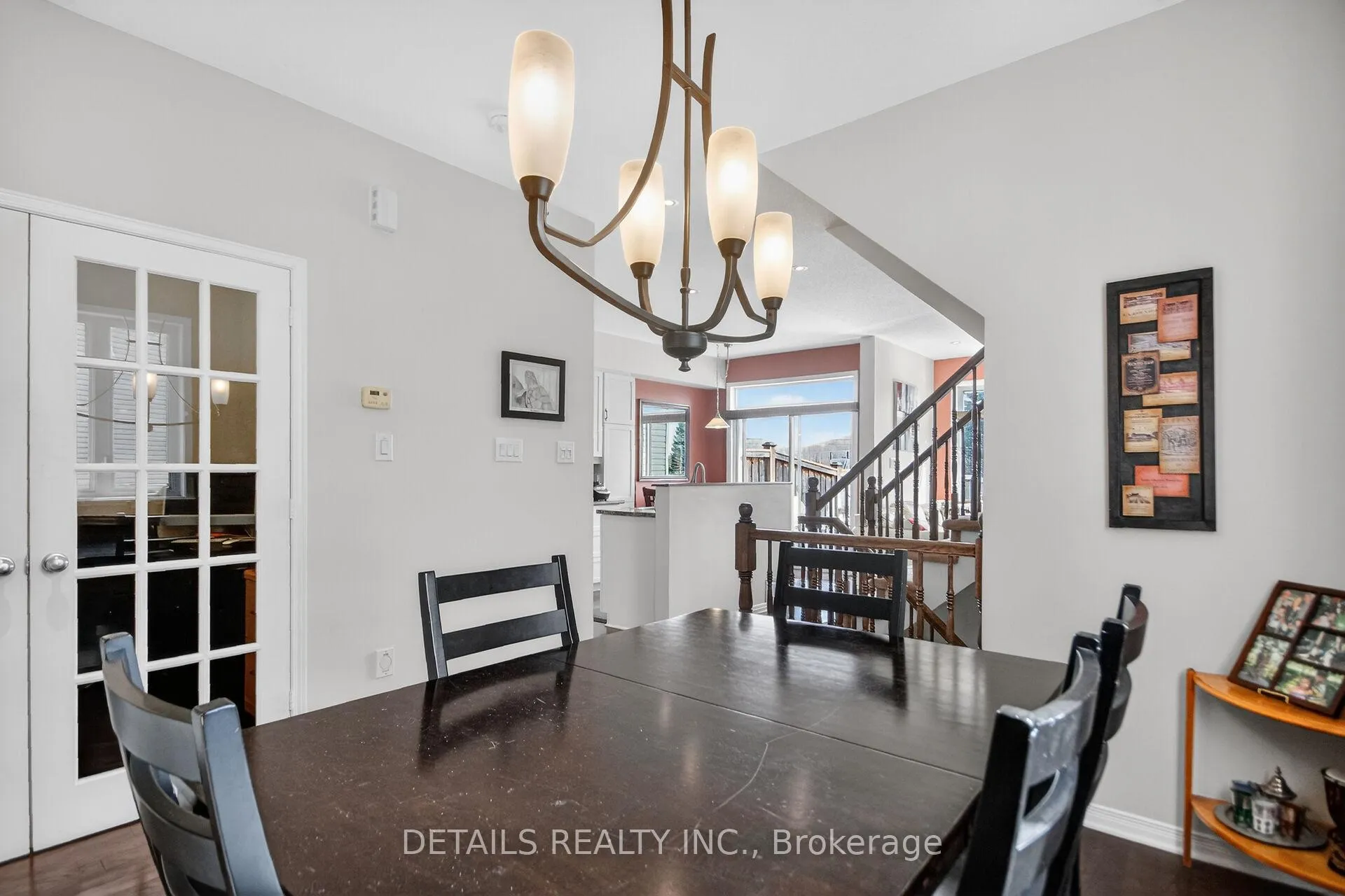 Photo 8 of 168 Eye Bright Crescent, Ottawa, Riverside South/Gloucester Glen — HOMEH