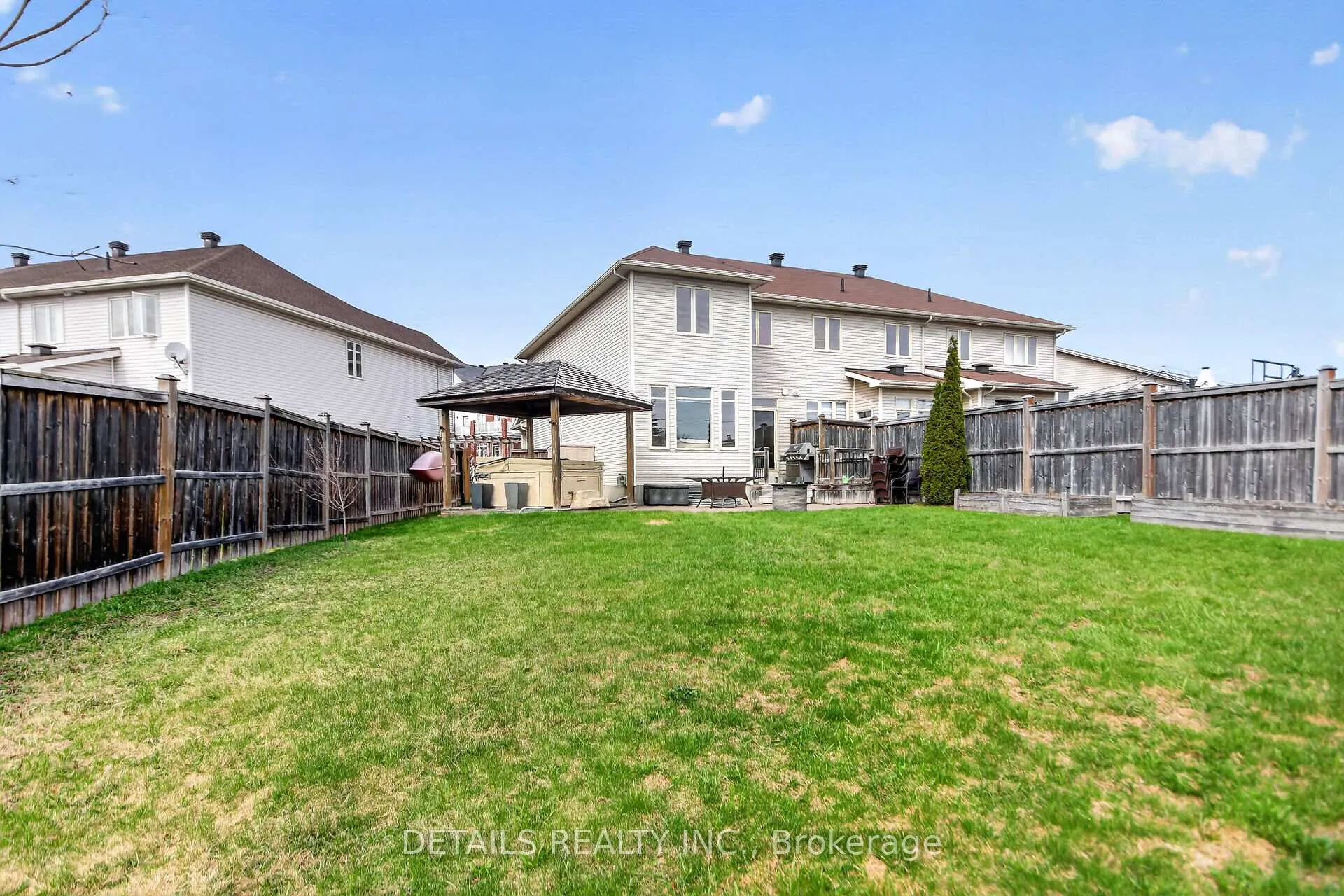 Photo 39 of 168 Eye Bright Crescent, Ottawa, Riverside South/Gloucester Glen — HOMEH