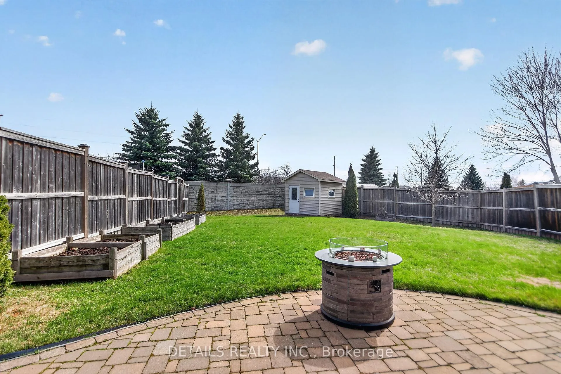 Photo 40 of 168 Eye Bright Crescent, Ottawa, Riverside South/Gloucester Glen — HOMEH