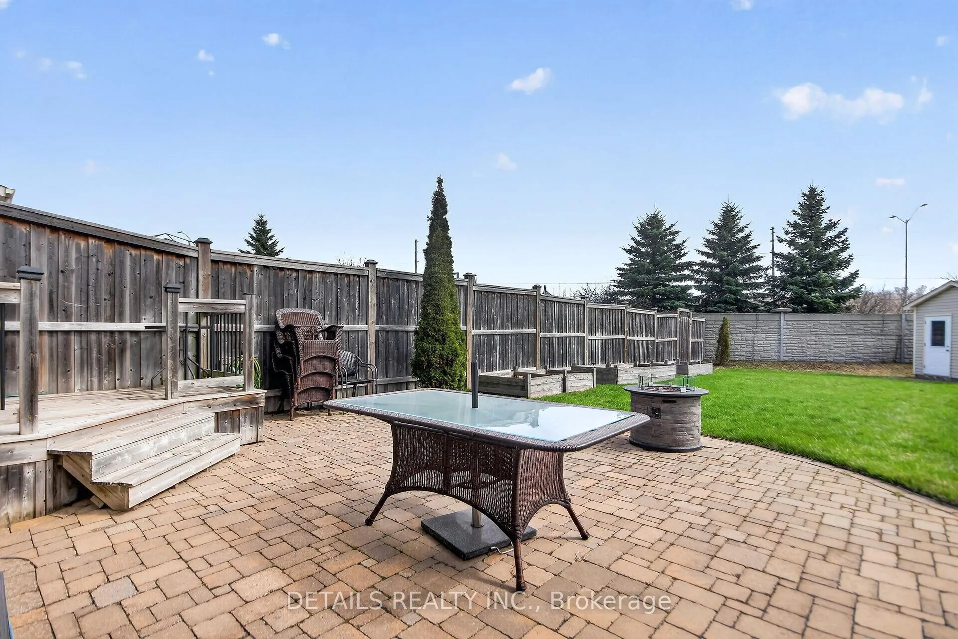 Photo 43 of 168 Eye Bright Crescent, Ottawa, Riverside South/Gloucester Glen — HOMEH