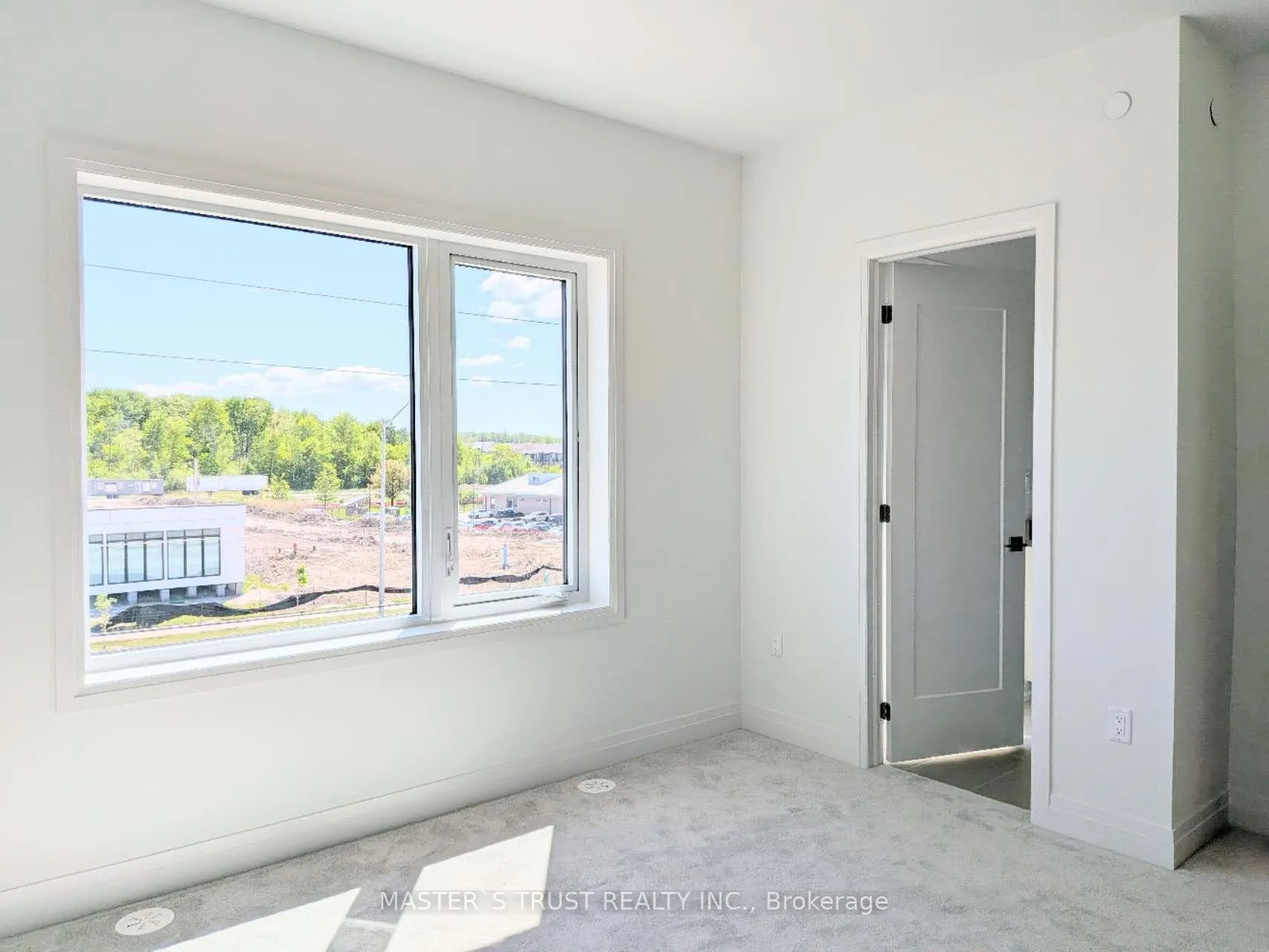 Photo 18 of 110 Grimsby Lane, Richmond Hill, Rural Richmond Hill — HOMEH