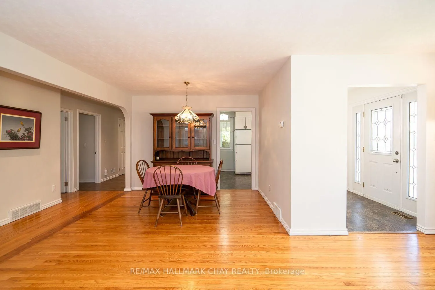 Photo 12 of 49 Colbeck Crescent, New Tecumseth, Alliston — HOMEH