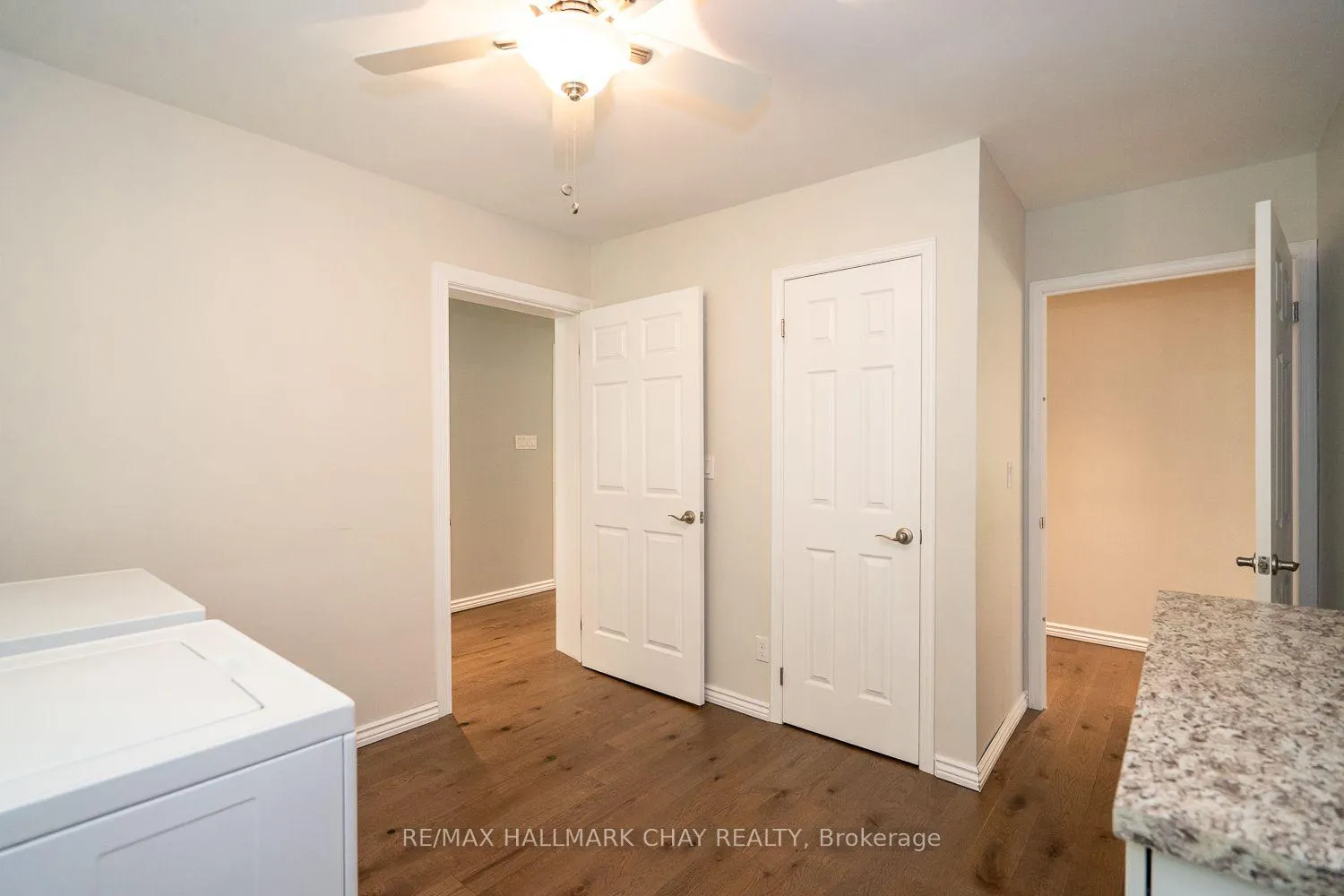 Photo 30 of 49 Colbeck Crescent, New Tecumseth, Alliston — HOMEH