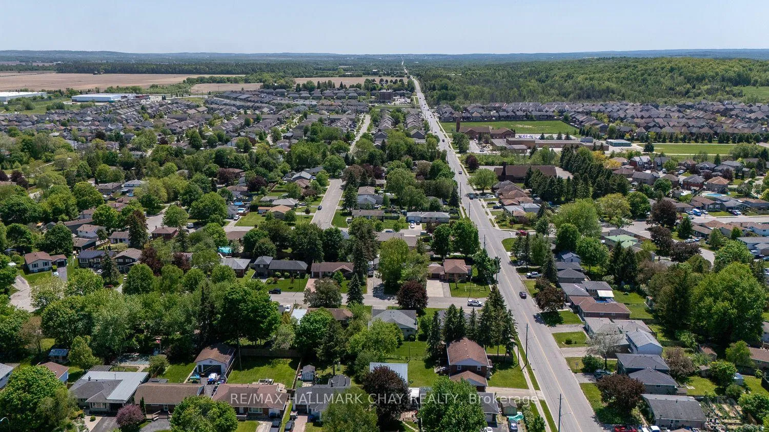 Photo 47 of 49 Colbeck Crescent, New Tecumseth, Alliston — HOMEH