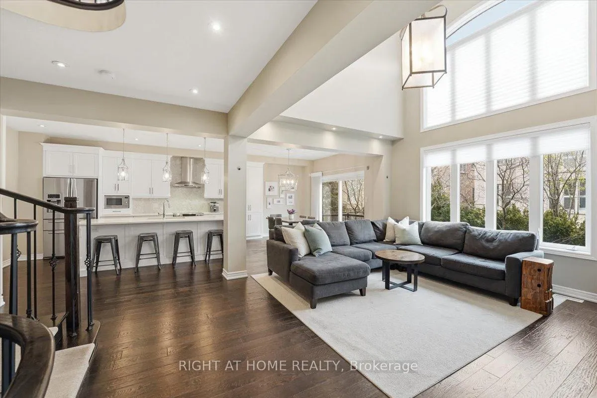 Photo 6 of 262 Nautical Boulevard, Oakville, Bronte — HOMEH