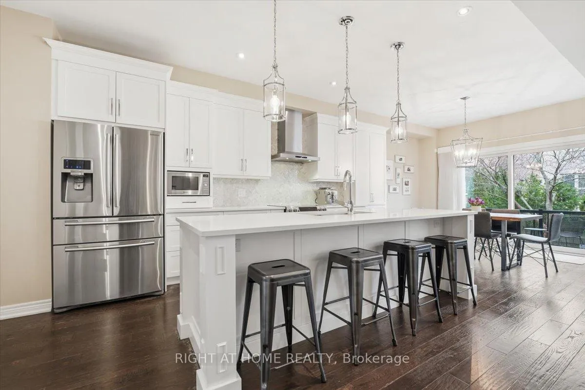Photo 7 of 262 Nautical Boulevard, Oakville, Bronte — HOMEH