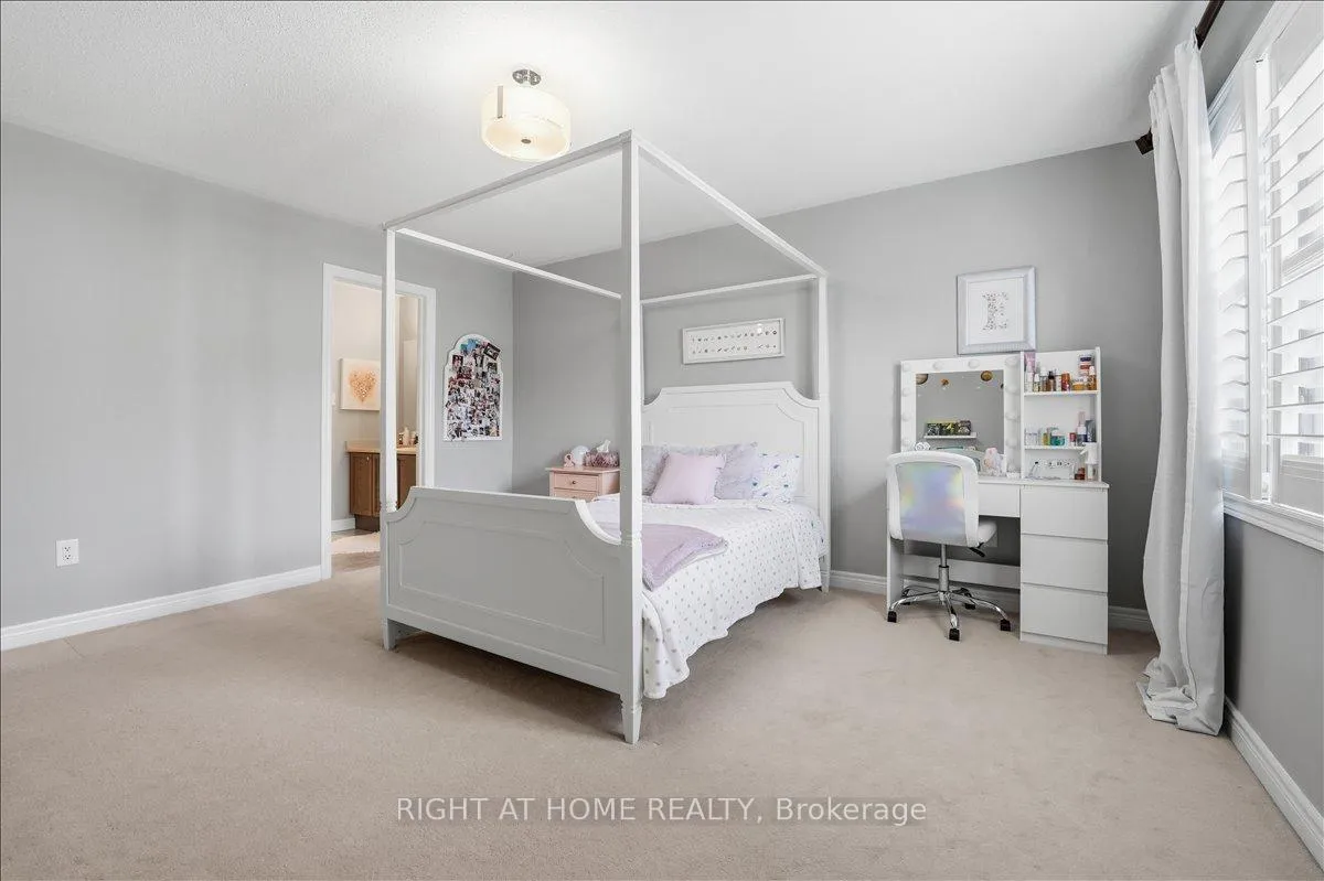 Photo 30 of 262 Nautical Boulevard, Oakville, Bronte — HOMEH