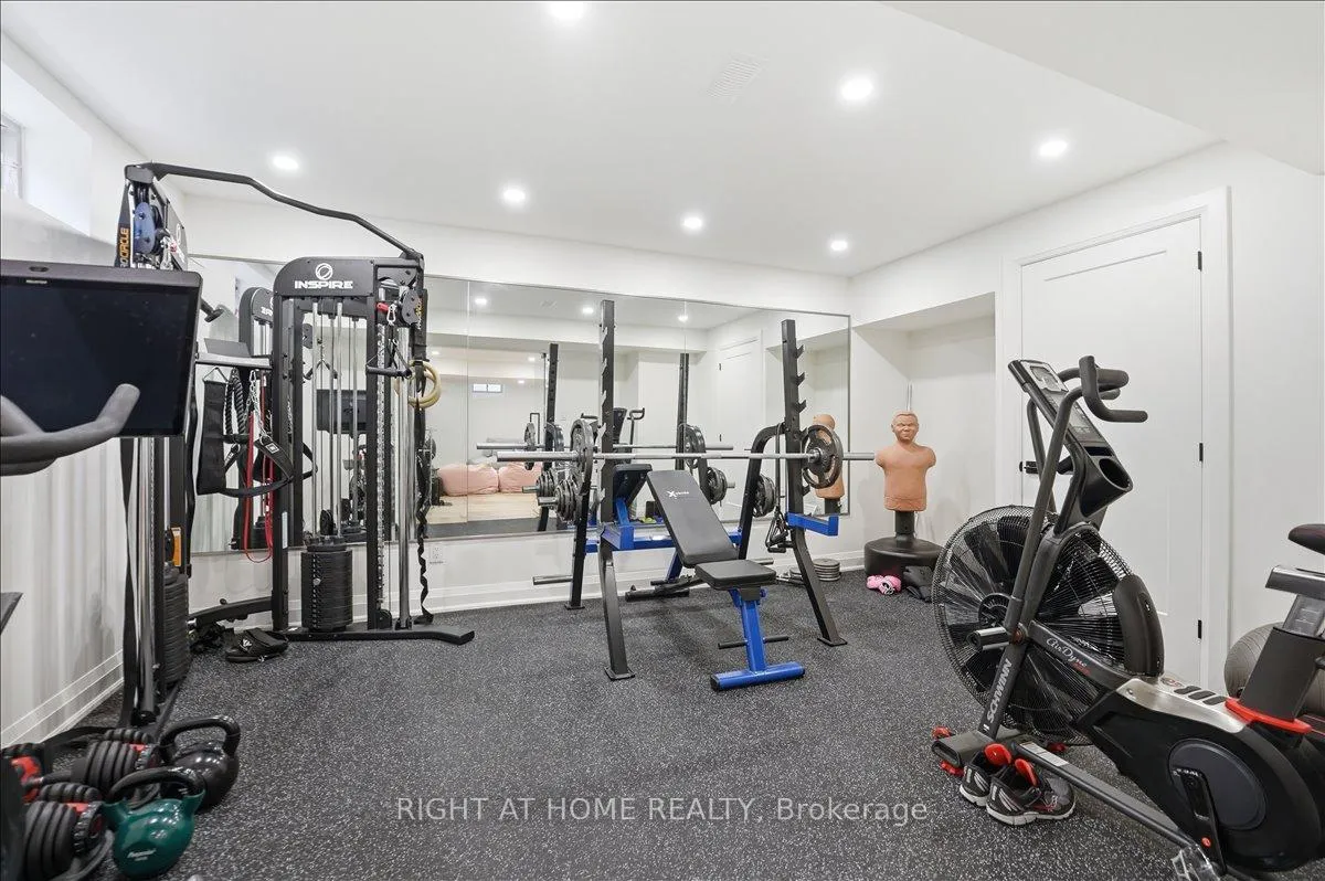 Photo 40 of 262 Nautical Boulevard, Oakville, Bronte — HOMEH