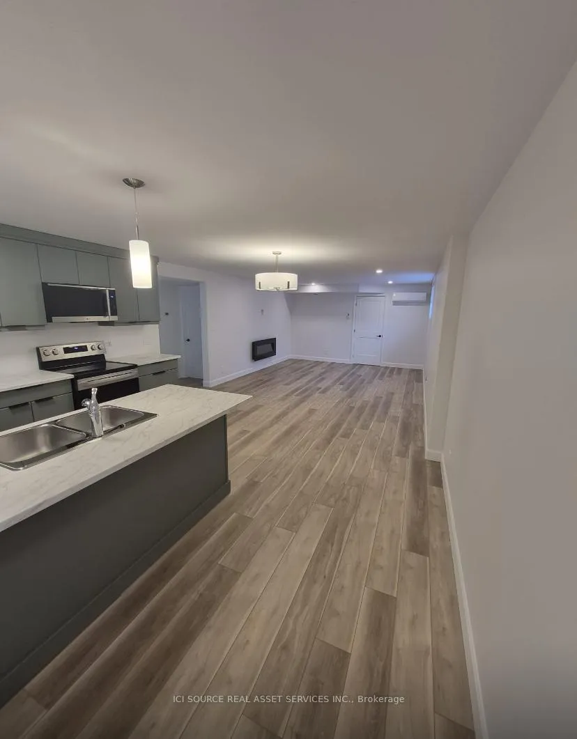 Photo 7 of Unit Unit B, 128 Hastings Park Drive, Belleville, Belleville Ward — HOMEH