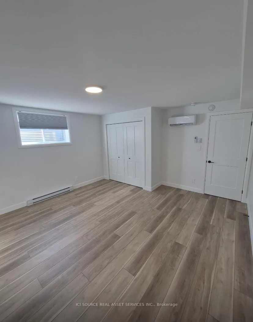 Photo 12 of Unit Unit B, 128 Hastings Park Drive, Belleville, Belleville Ward — HOMEH