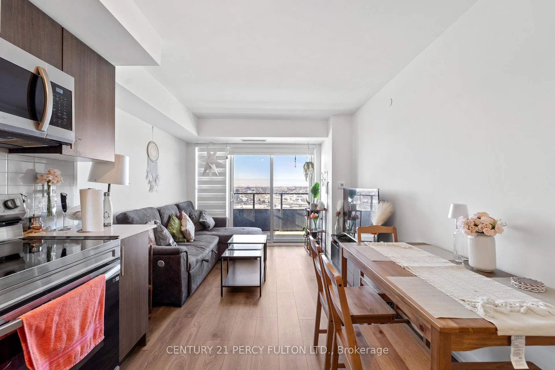 Photo 8 of Unit 2201, 1435 Celebration Drive, Pickering, Bay Ridges — HOMEH