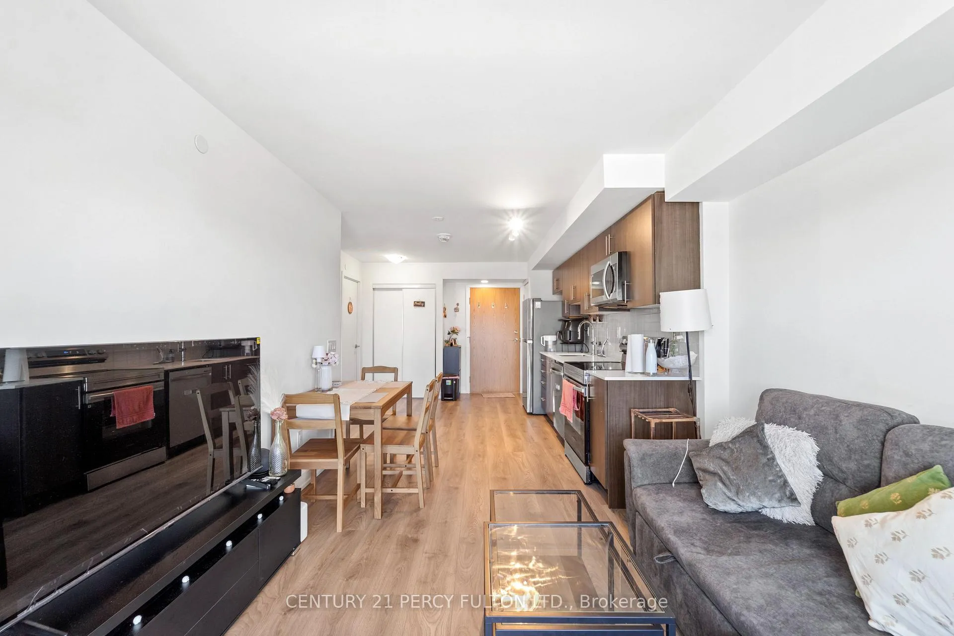 Photo 10 of Unit 2201, 1435 Celebration Drive, Pickering, Bay Ridges — HOMEH