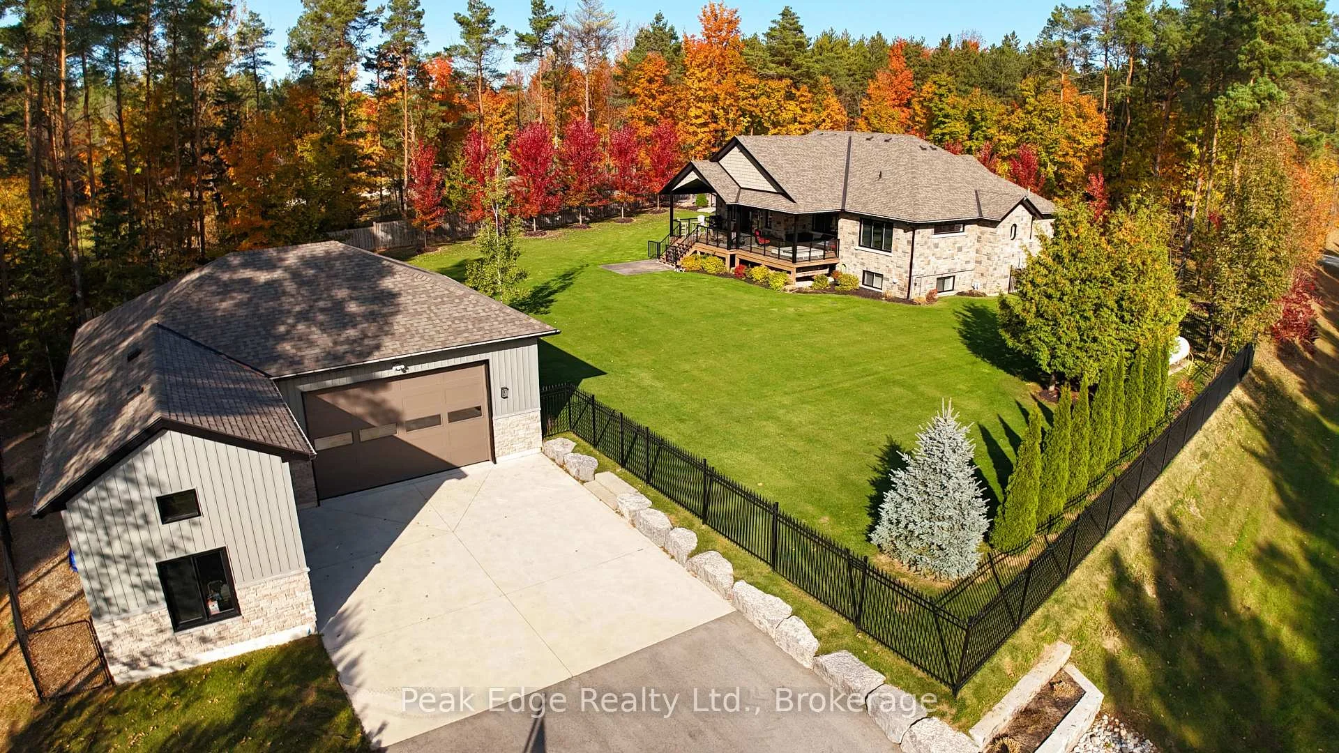 Photo 14 of 126 Forest Creek Trail, West Grey — HOMEH
